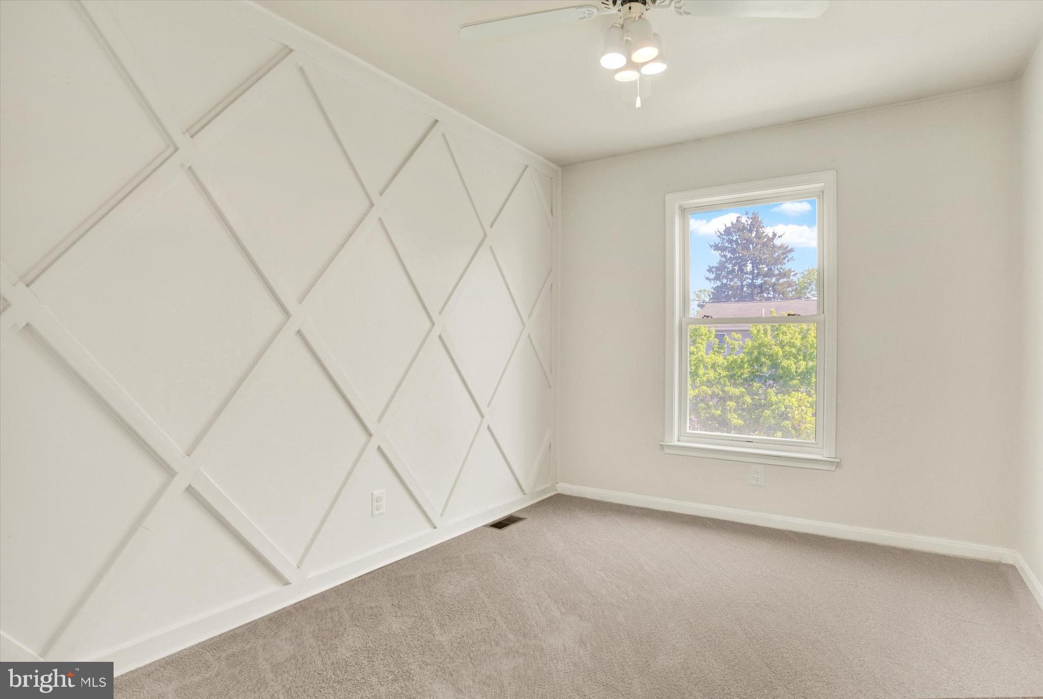 CHESTNUT TOWNHOUSES - Residential