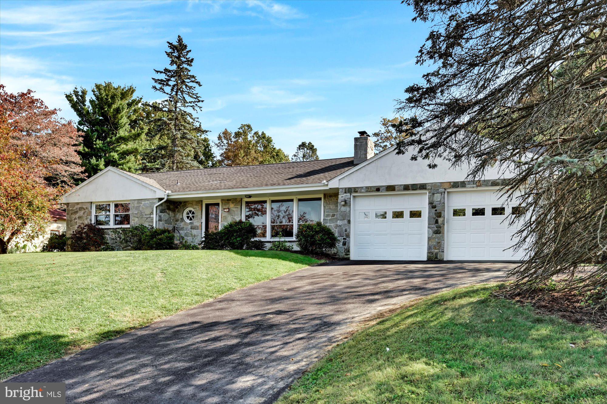 BLOSSOM HILL - Residential