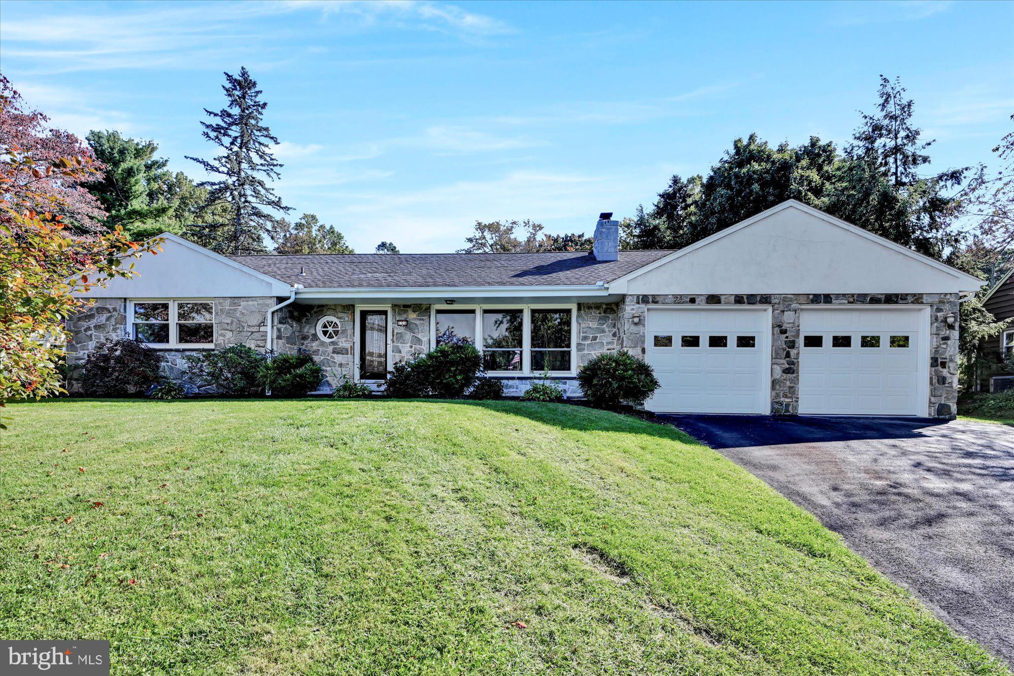 BLOSSOM HILL - Residential