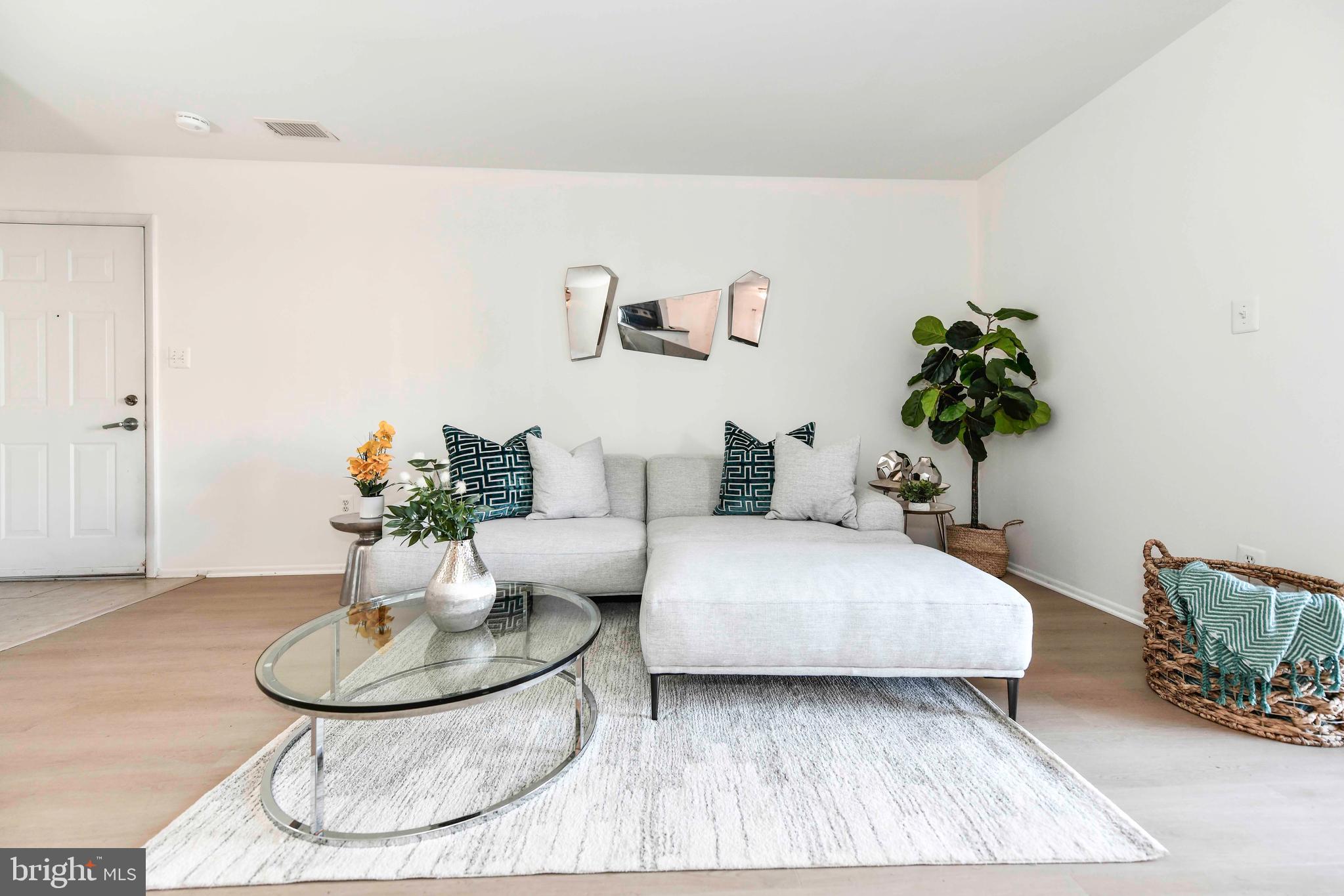 PARCRESTON - Residential