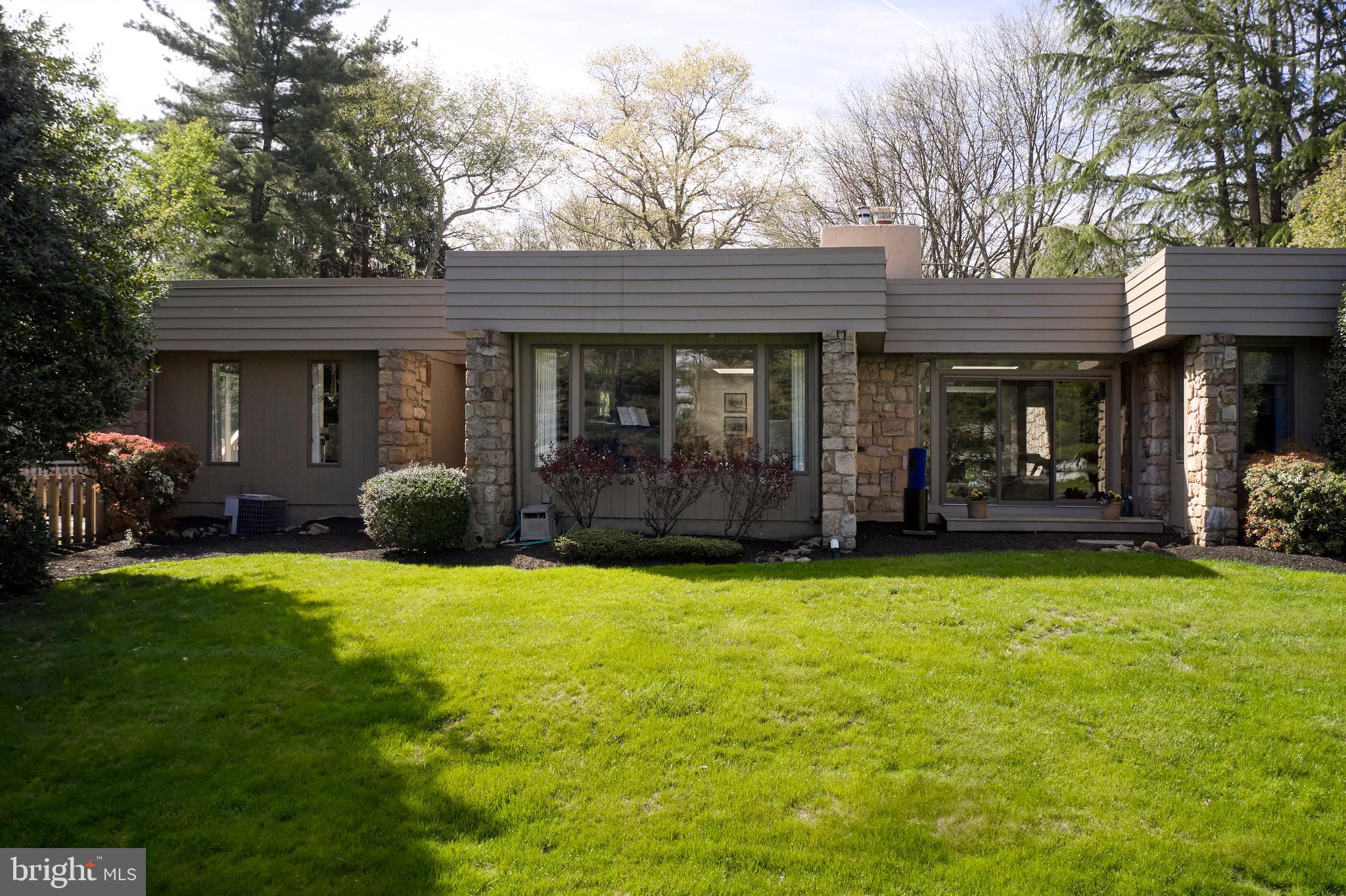 EDGEWOOD PARK - Residential