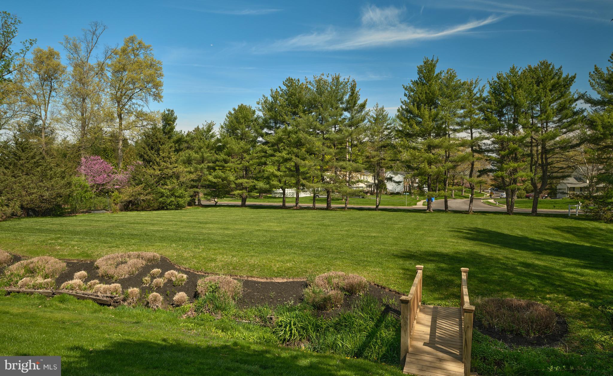 EDGEWOOD PARK - Residential