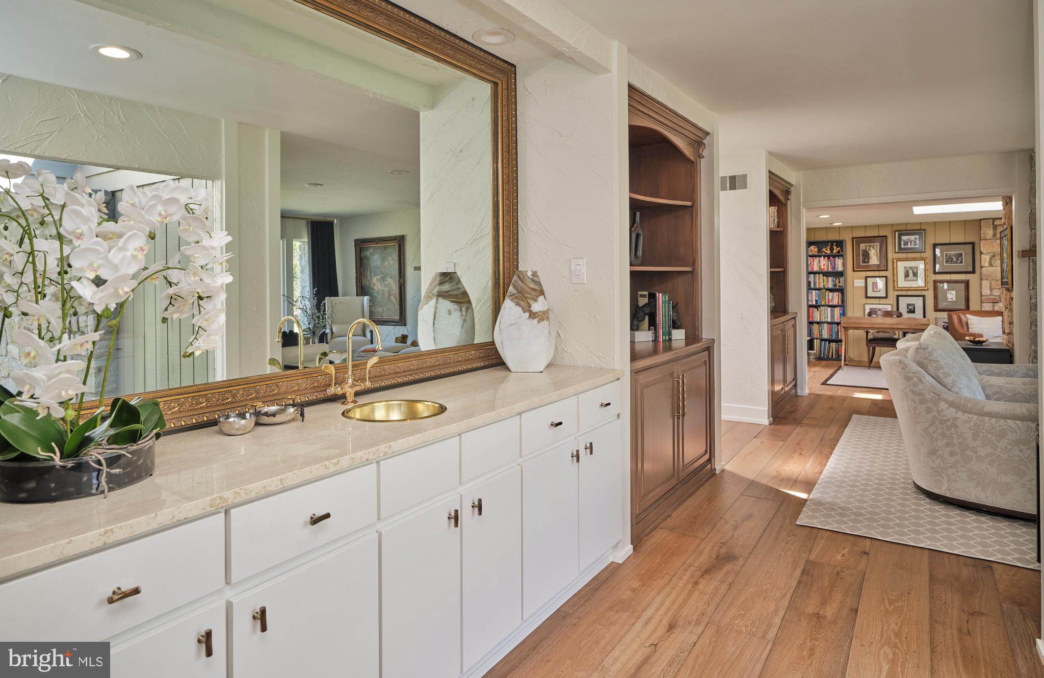 EDGEWOOD PARK - Residential