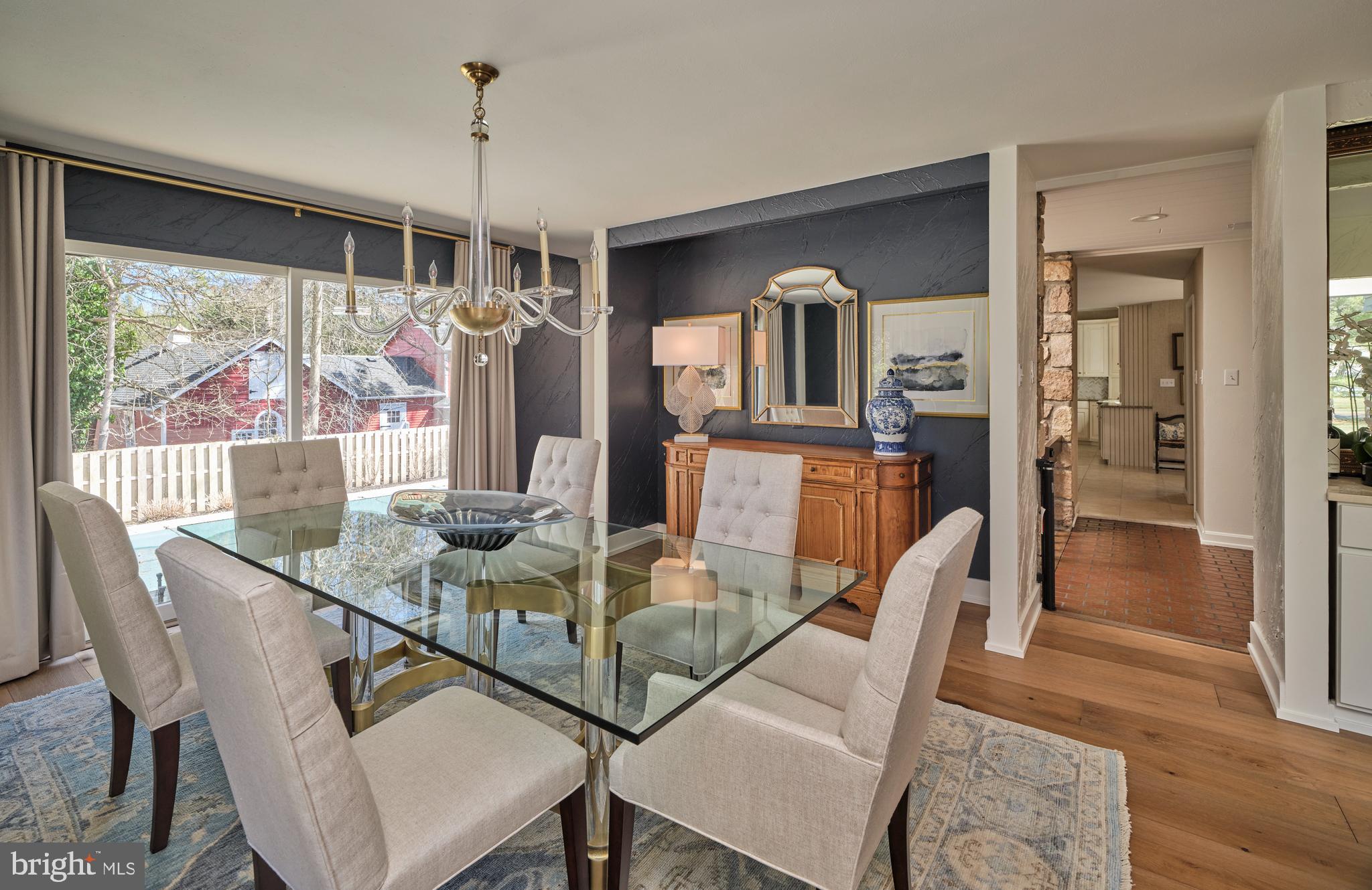 EDGEWOOD PARK - Residential