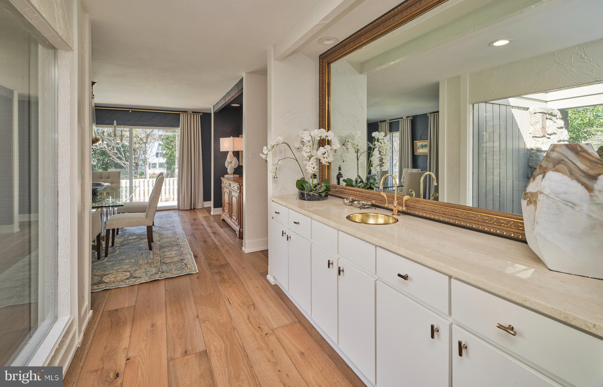 EDGEWOOD PARK - Residential