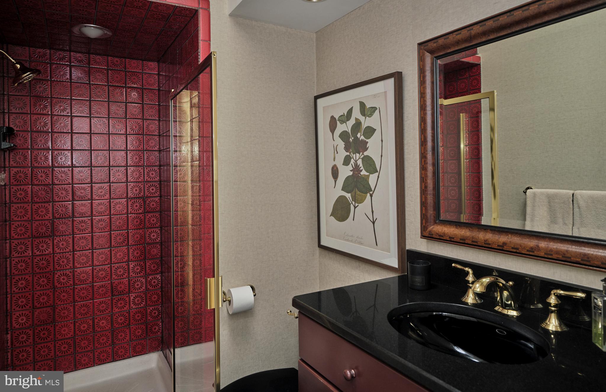 EDGEWOOD PARK - Residential