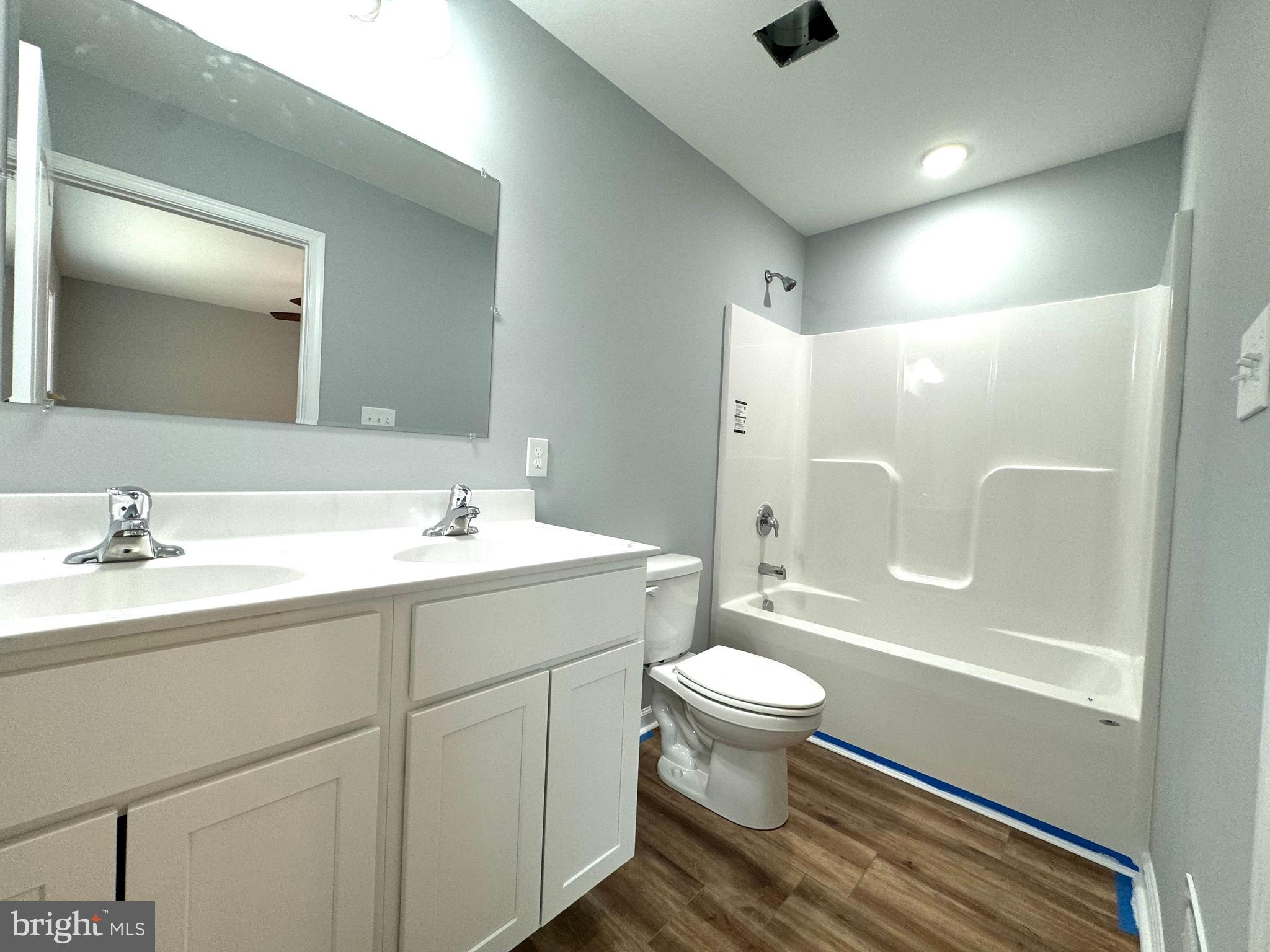 SHEN FARMS RIVERVIEW - Residential