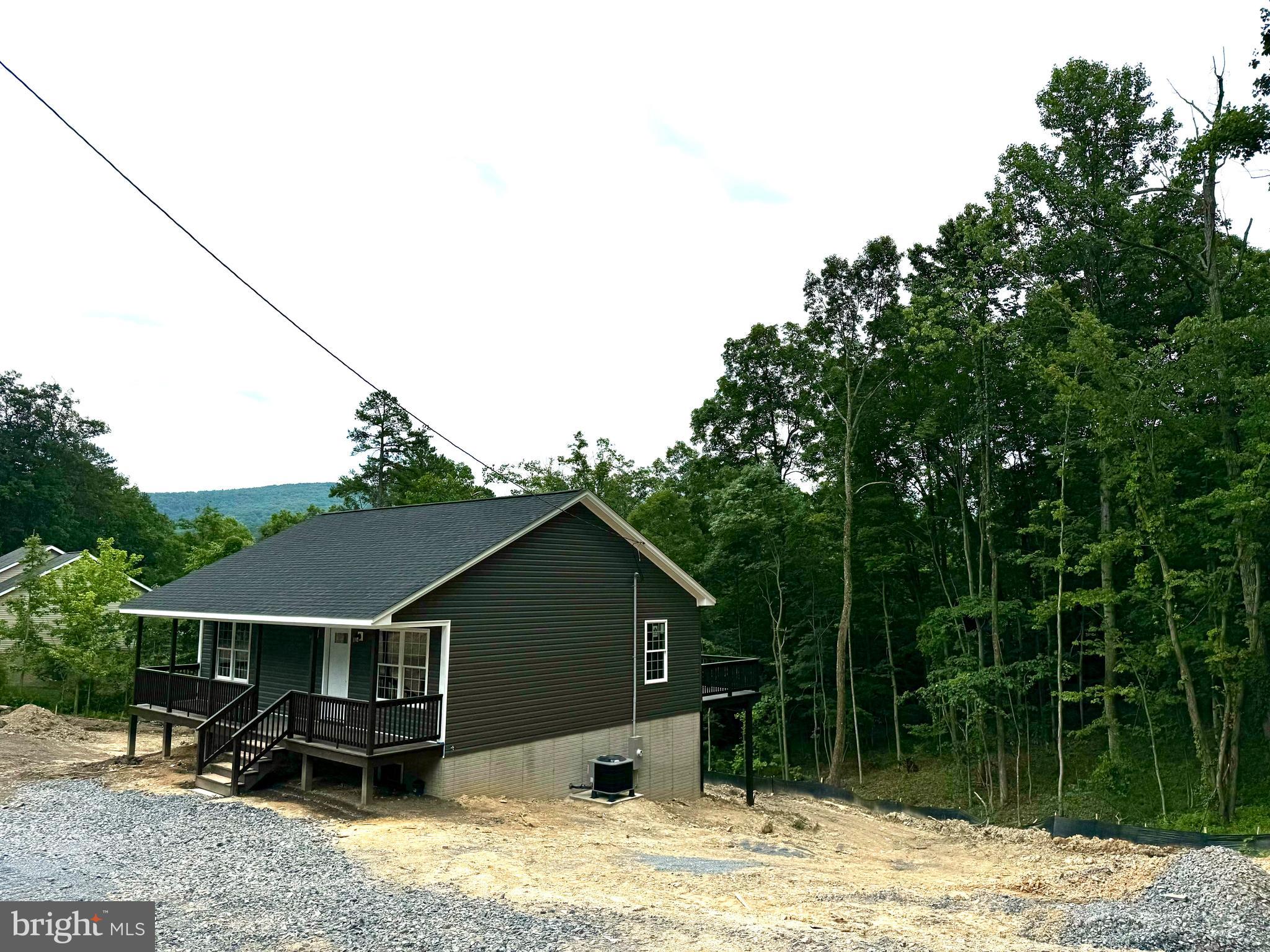 SHEN FARMS RIVERVIEW - Residential