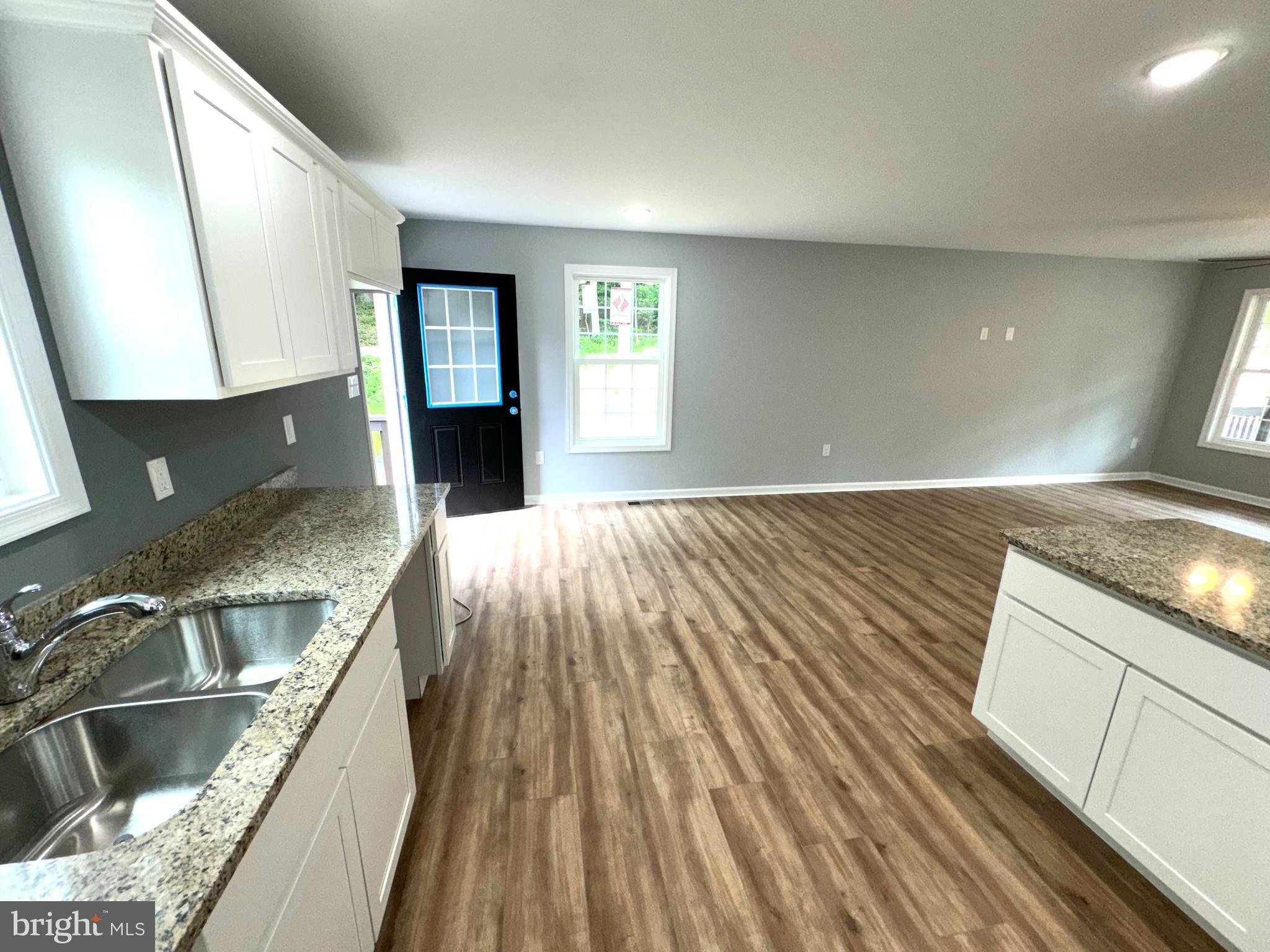 SHEN FARMS RIVERVIEW - Residential