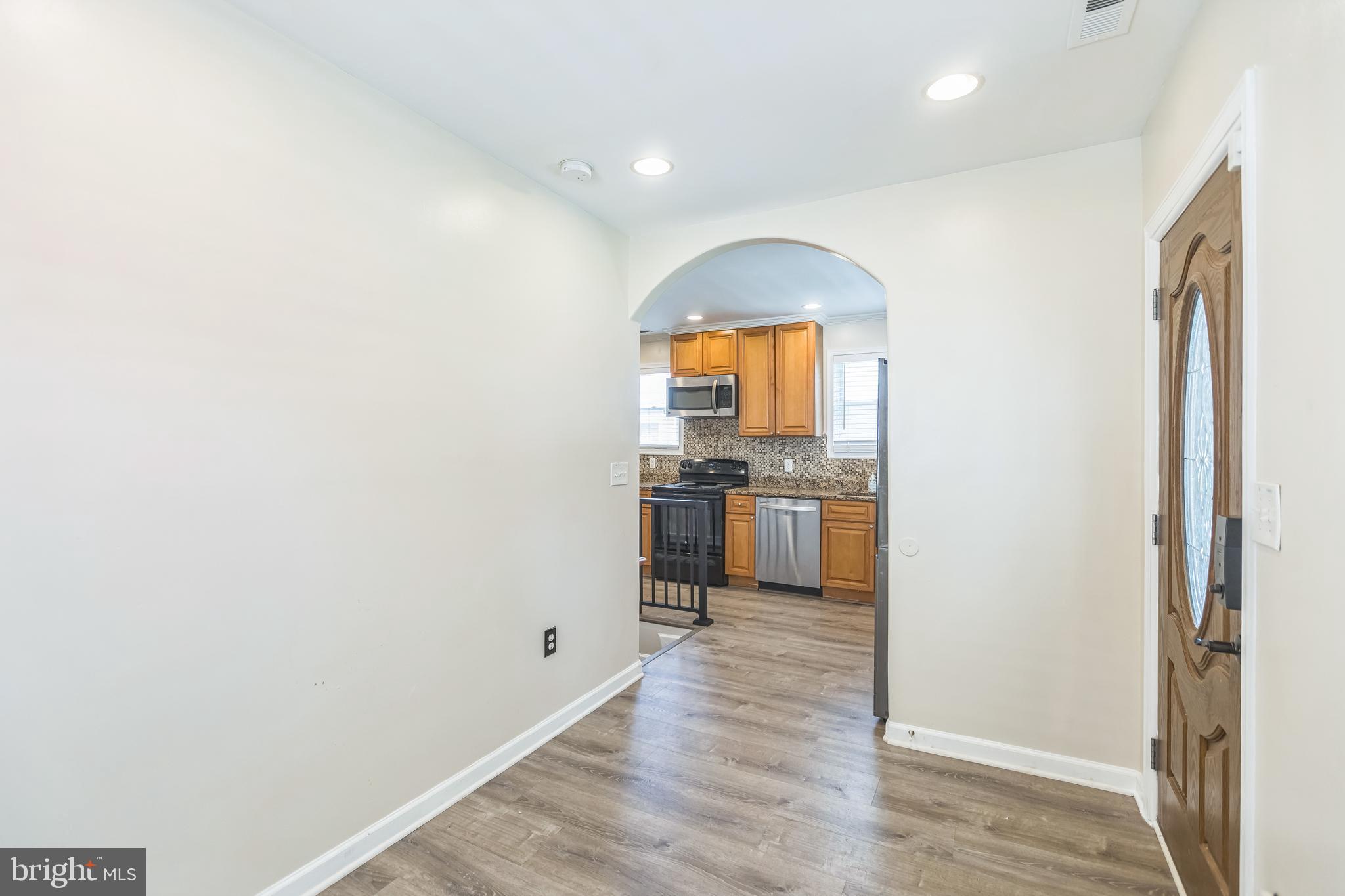 DEANWOOD - Residential Lease