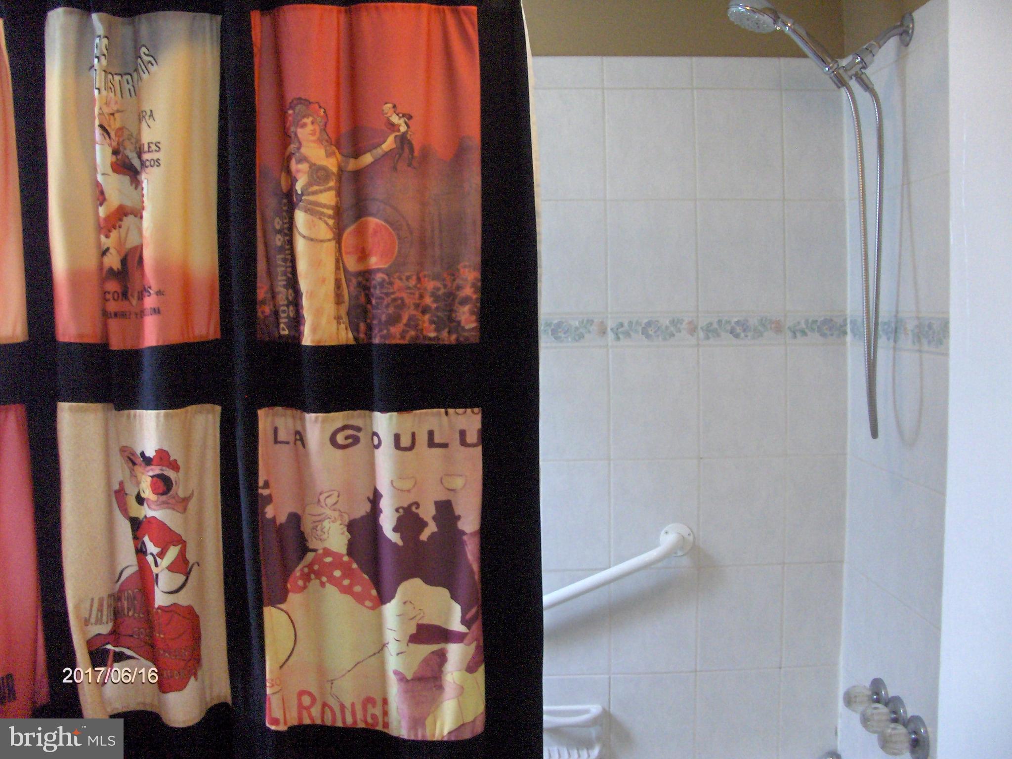 GLEN HAVEN - Residential