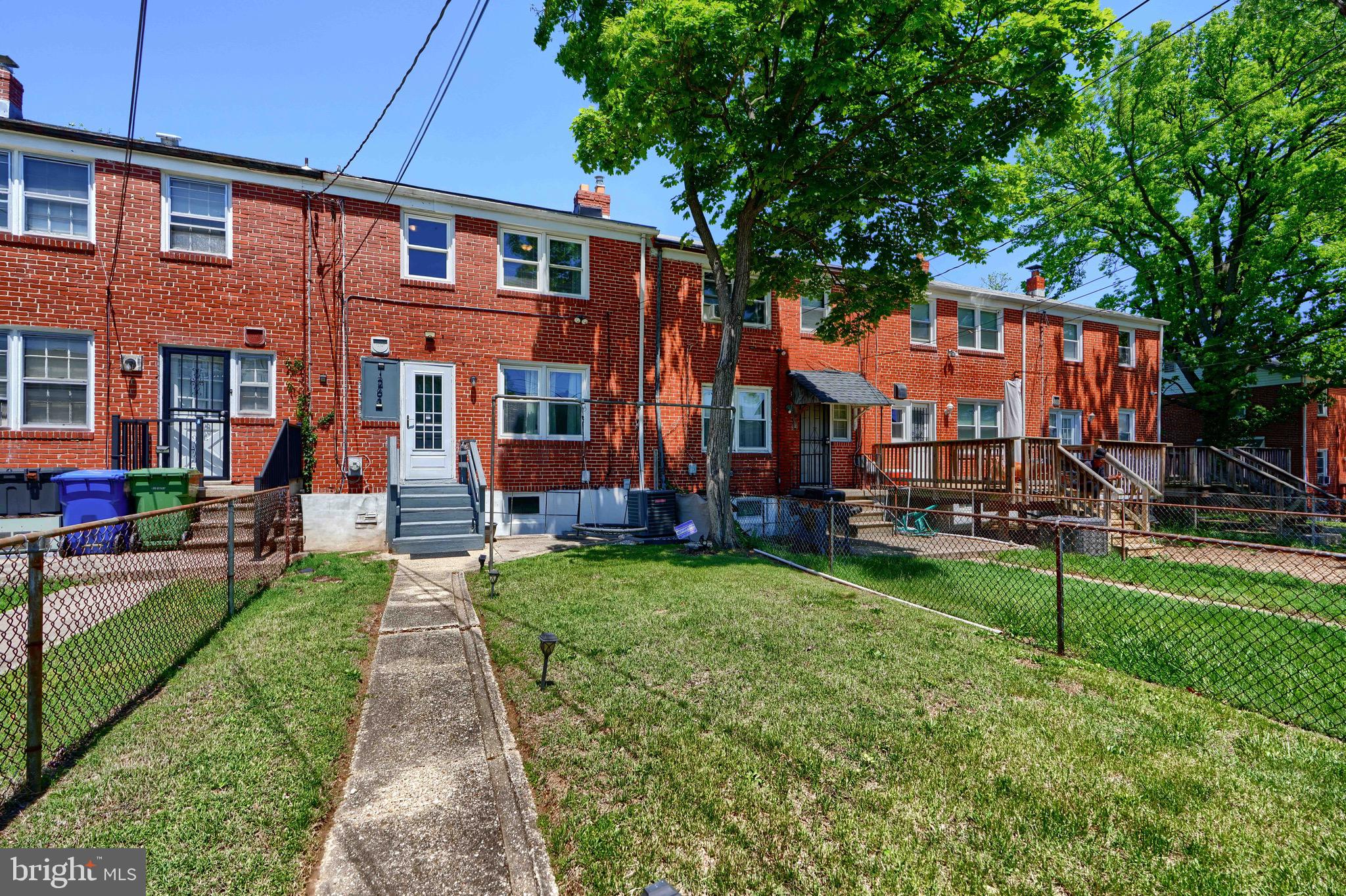 LOCH RAVEN - Residential