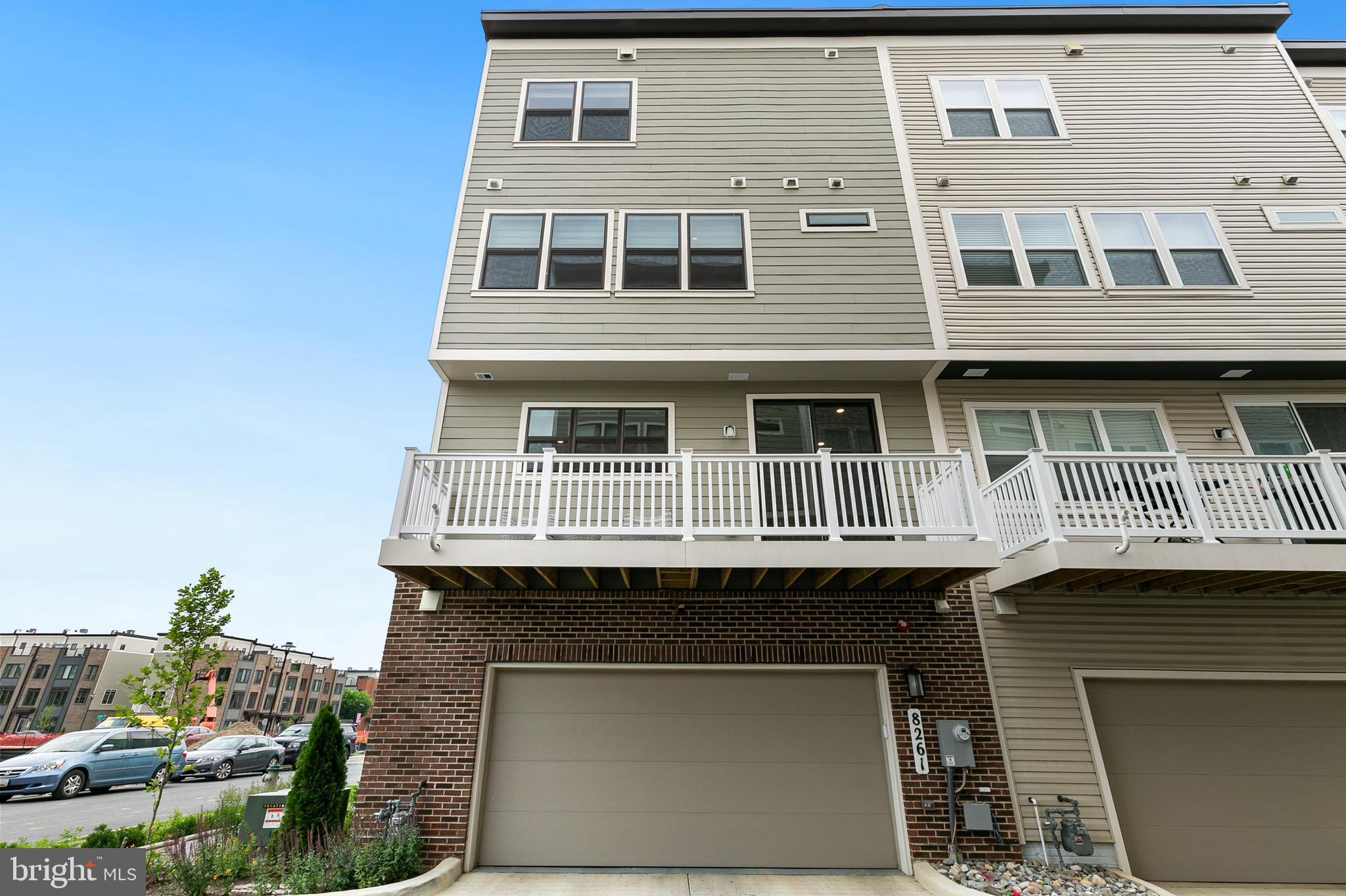 SHADY GROVE - Residential