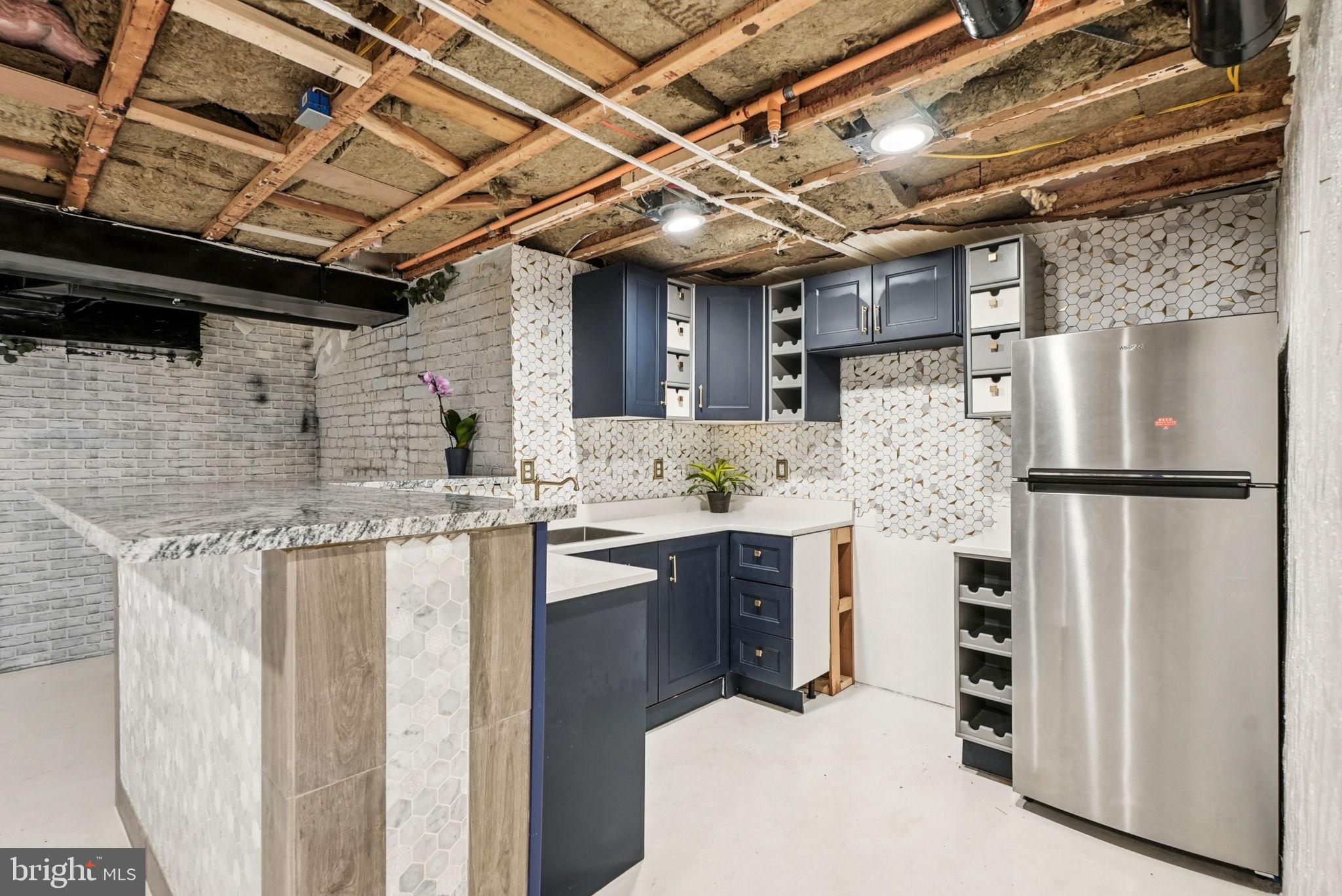 BUCKS CTY COUNTRYC - Residential