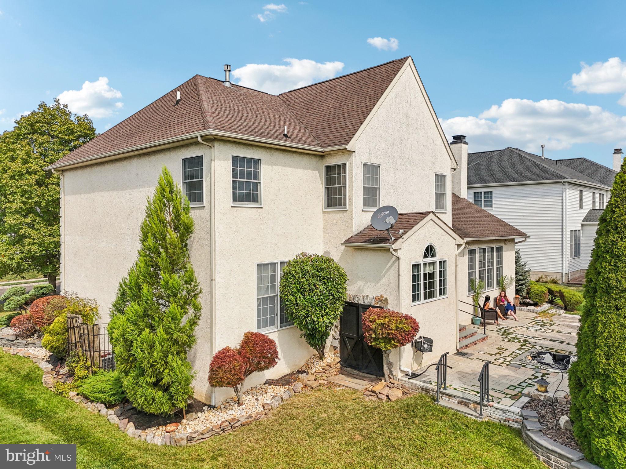 BUCKS CTY COUNTRYC - Residential