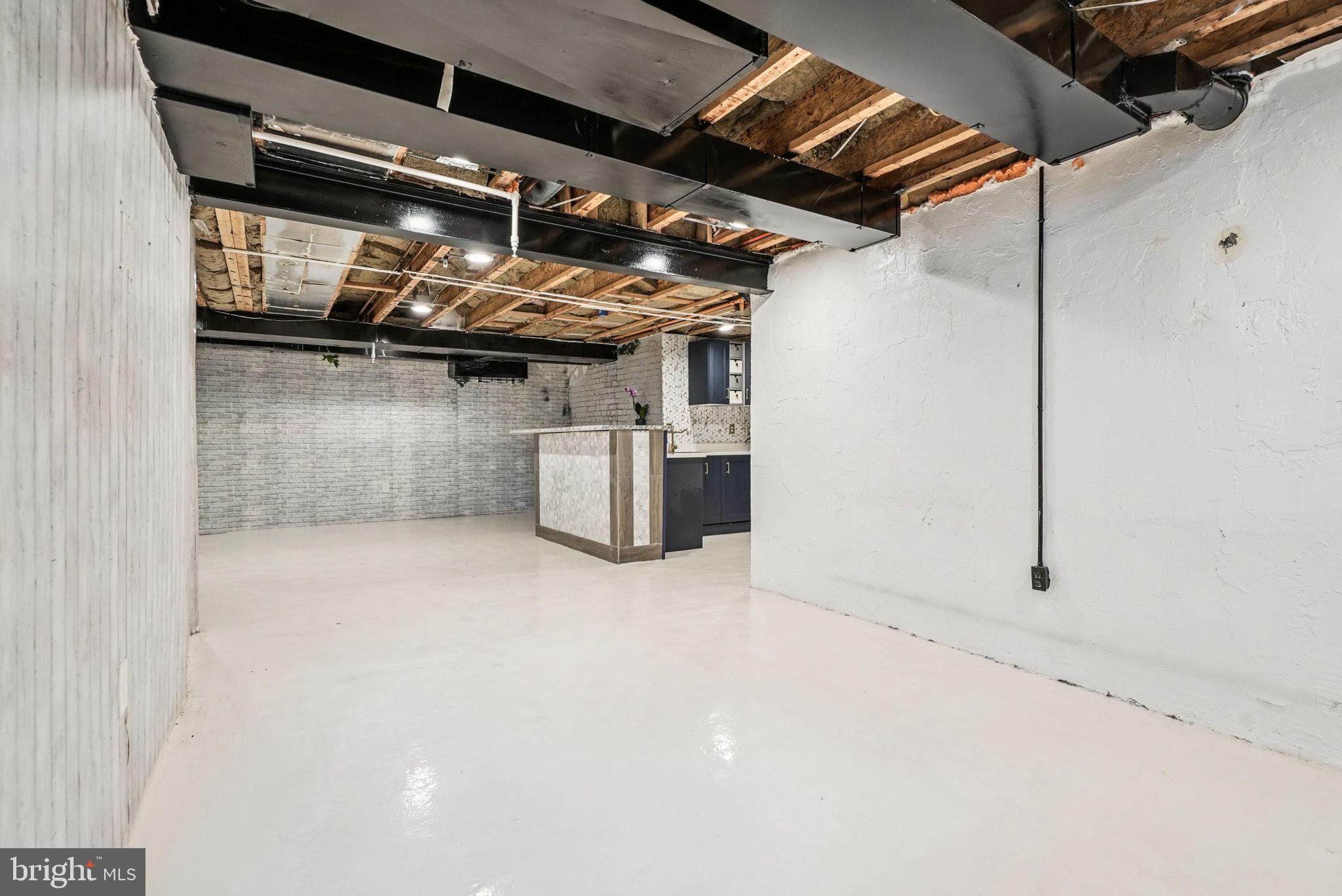 BUCKS CTY COUNTRYC - Residential