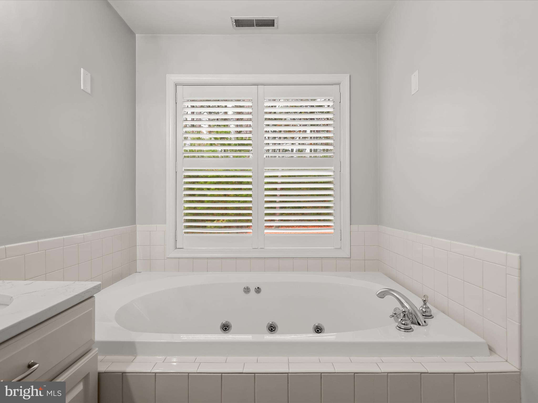 RUXTON LANDING - Residential