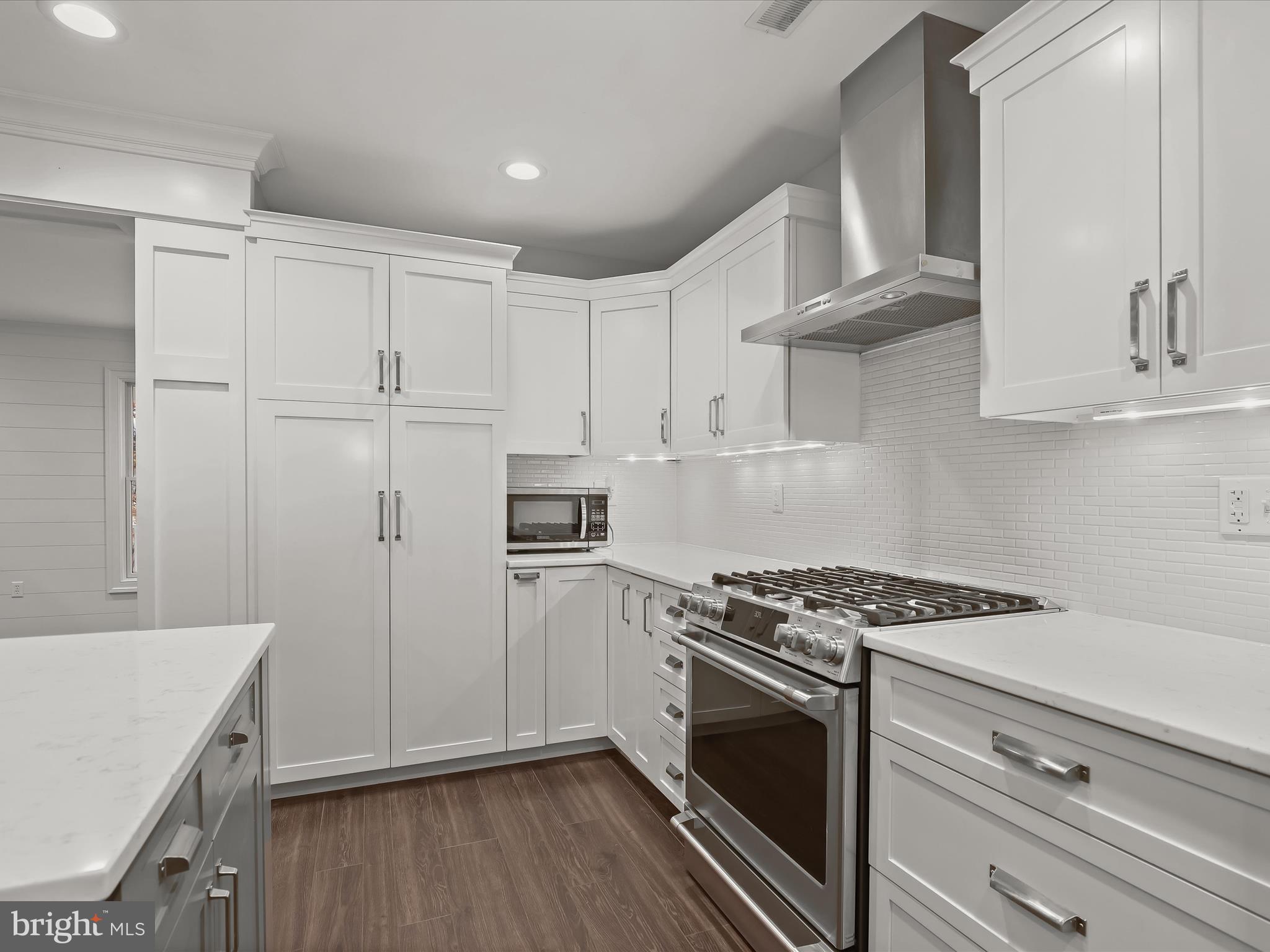 RUXTON LANDING - Residential