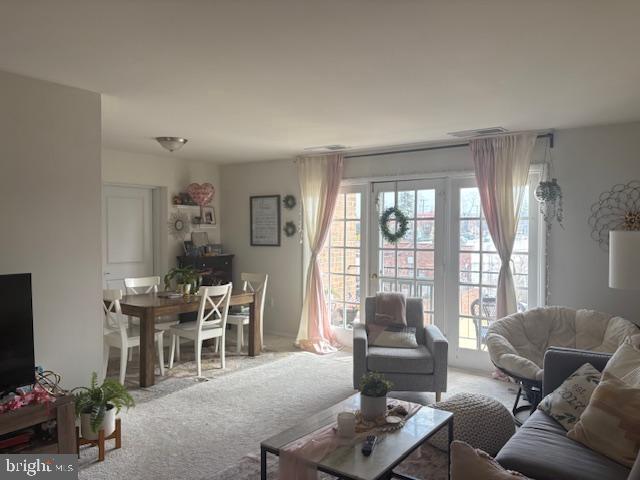 ONE HUNDRED CHURCH STREE - Residential