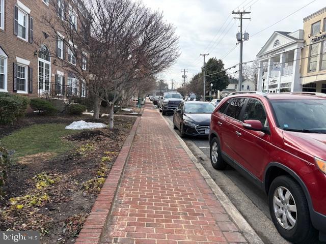 ONE HUNDRED CHURCH STREE - Residential