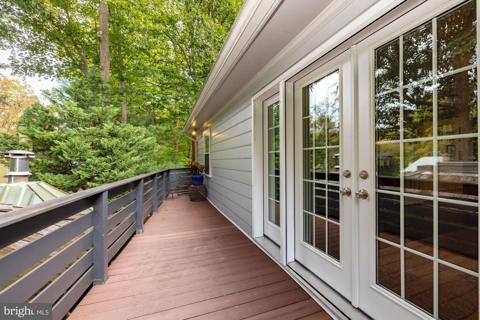 RIVER FALLS - Residential