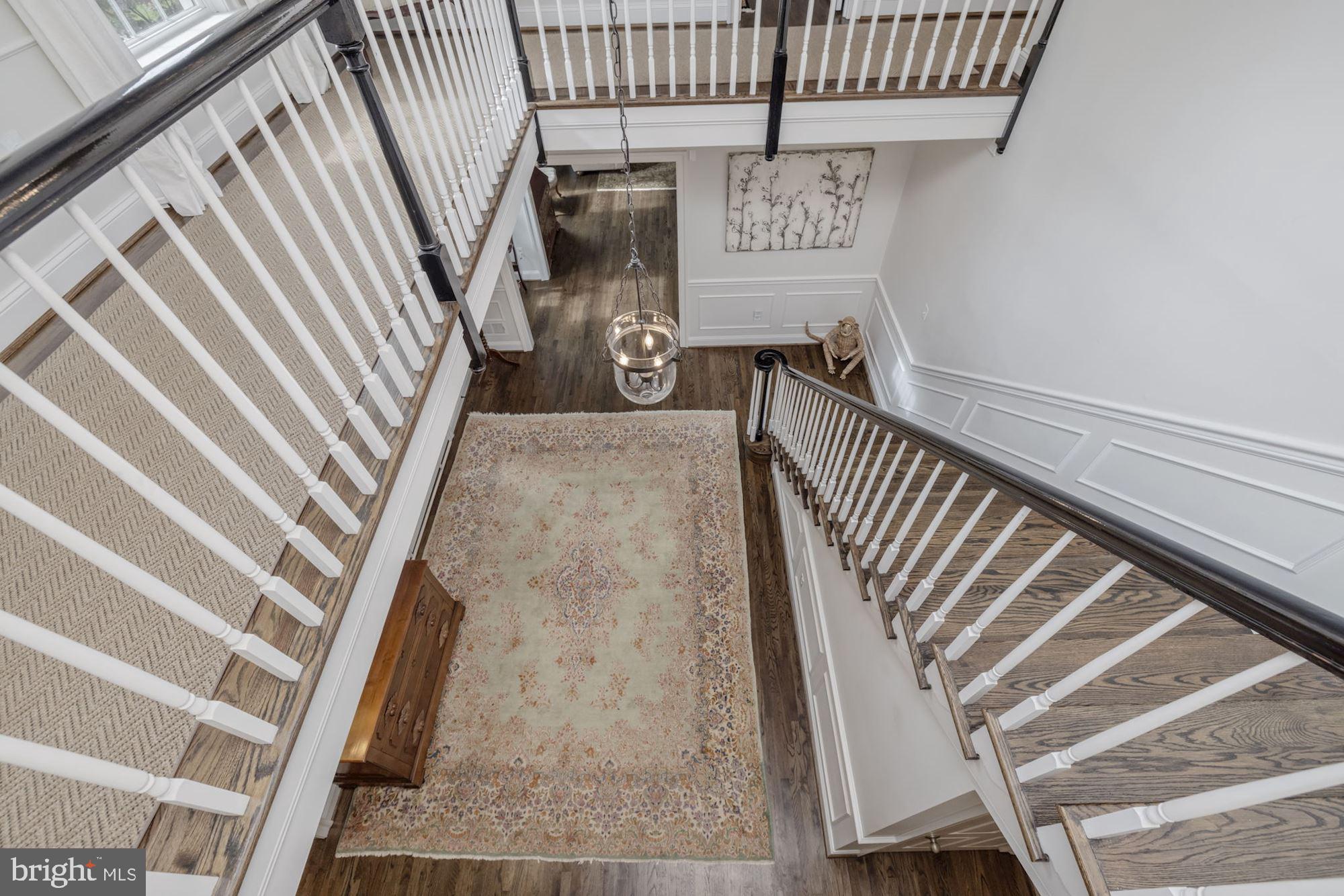 RIVER FALLS - Residential