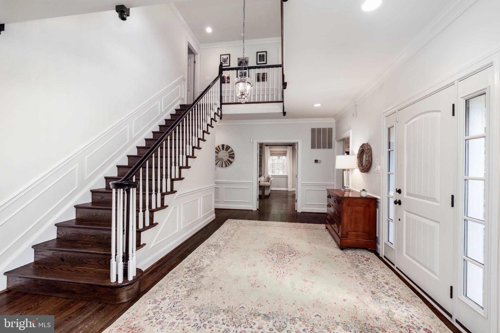 RIVER FALLS - Residential