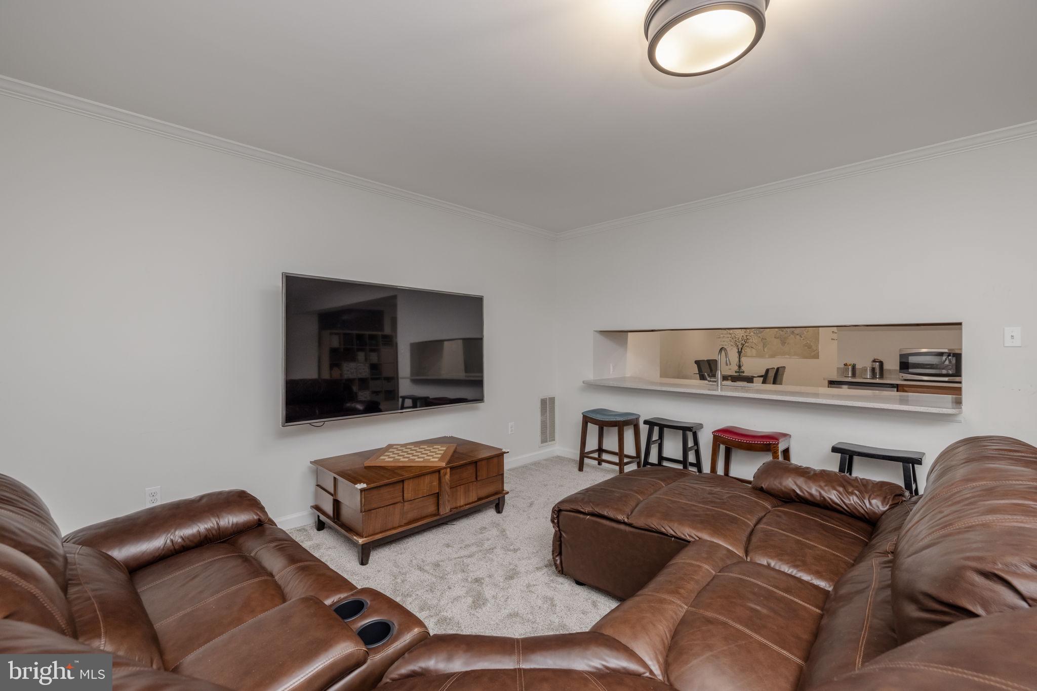 RIVER FALLS - Residential