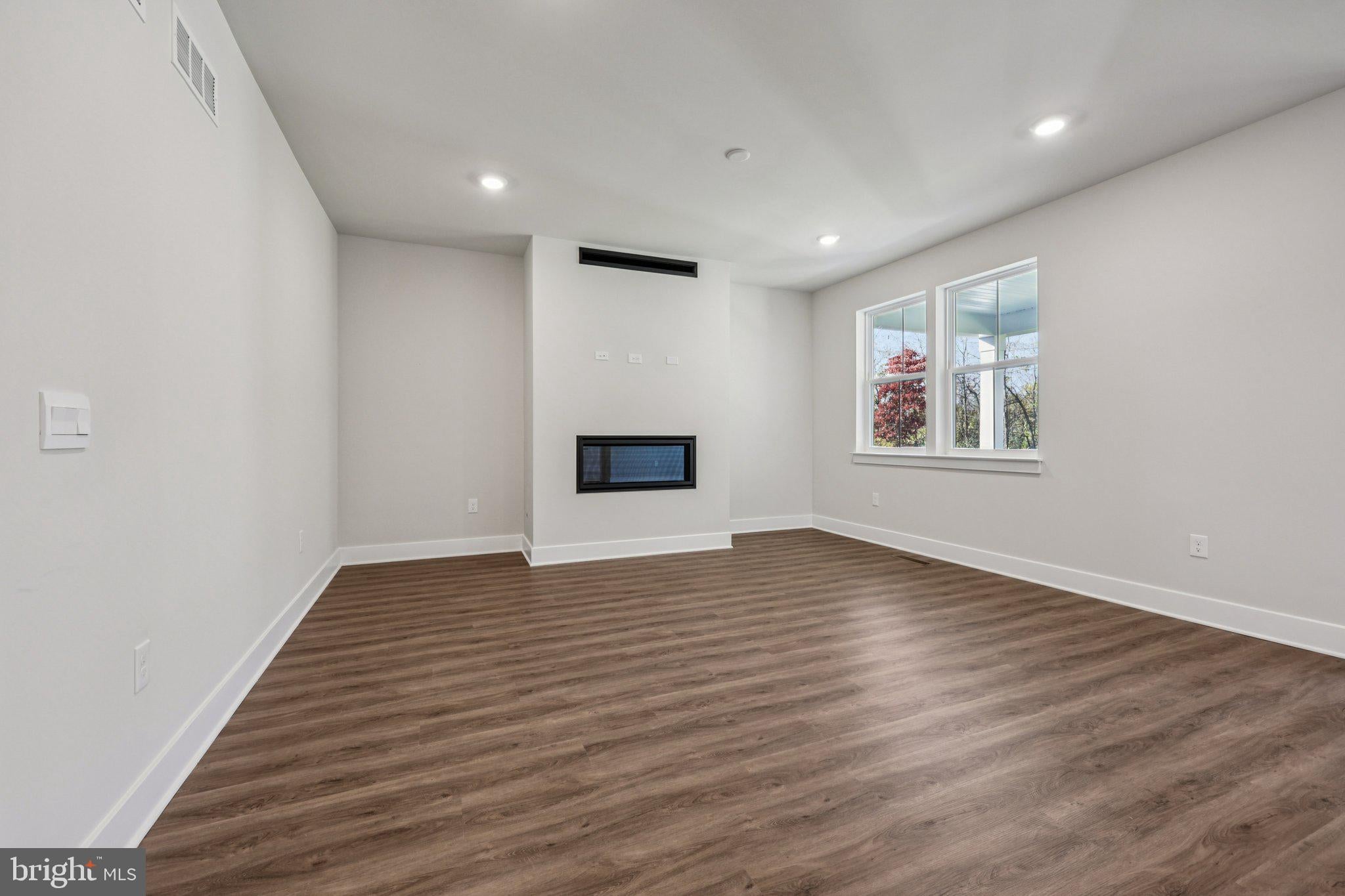 227 HYDRANGEA WAY