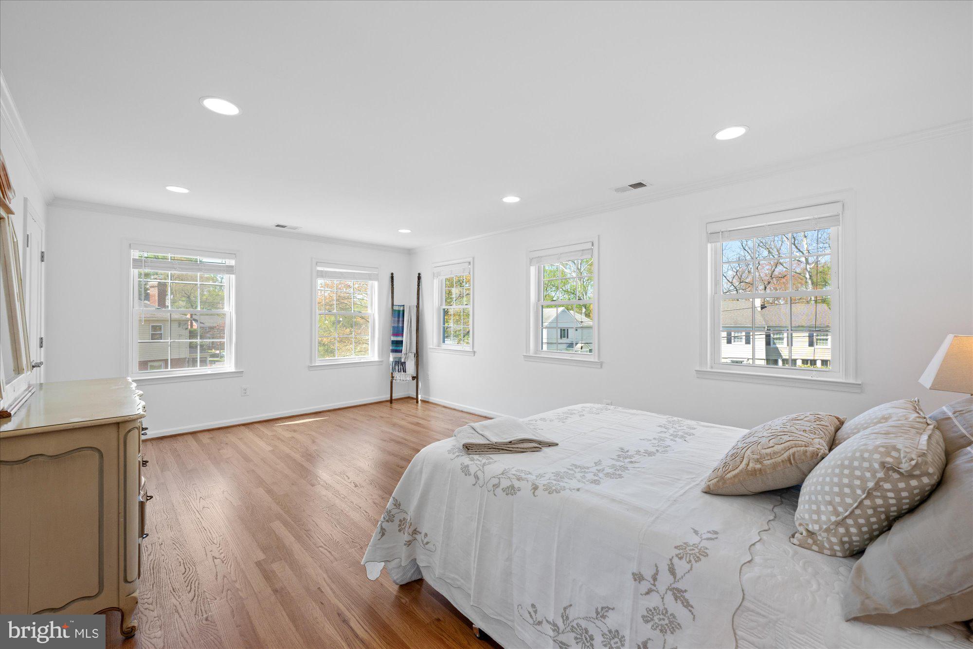 ROCK CREEK FOREST - Residential