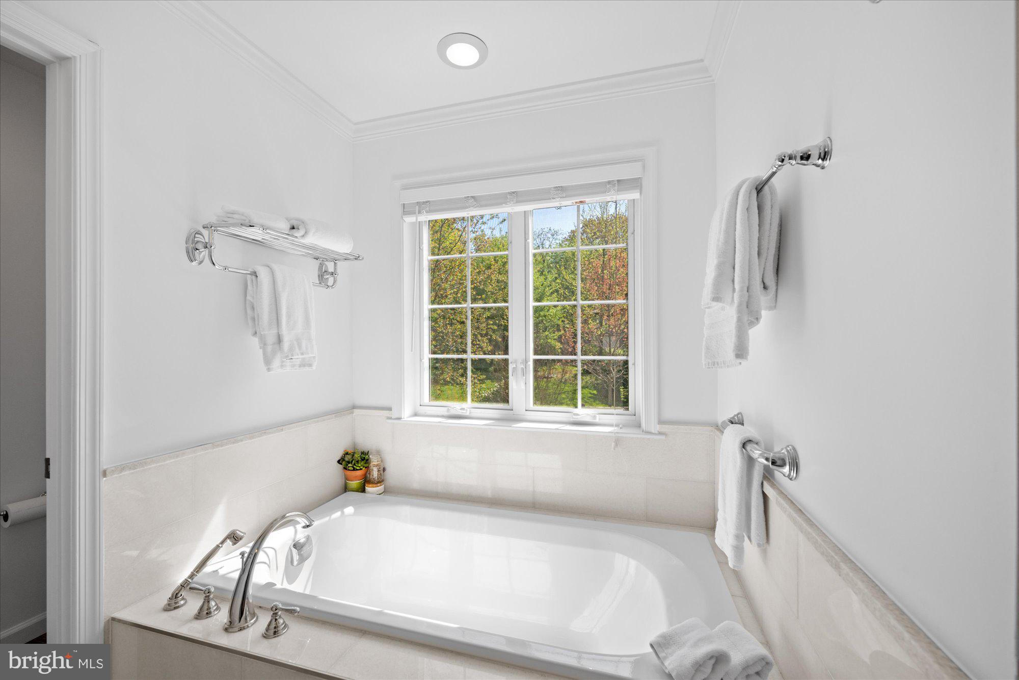 ROCK CREEK FOREST - Residential