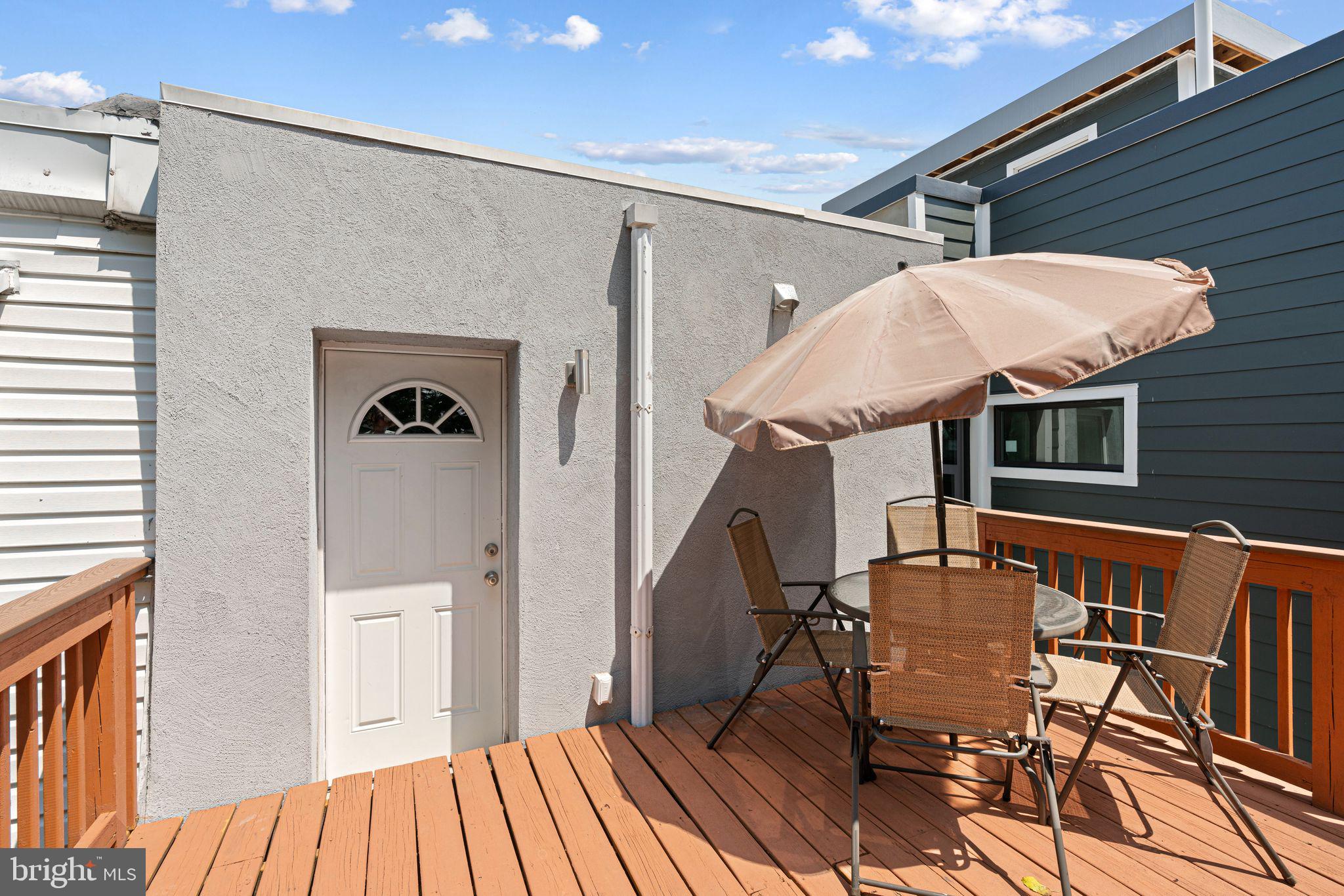 POINT BREEZE - Residential