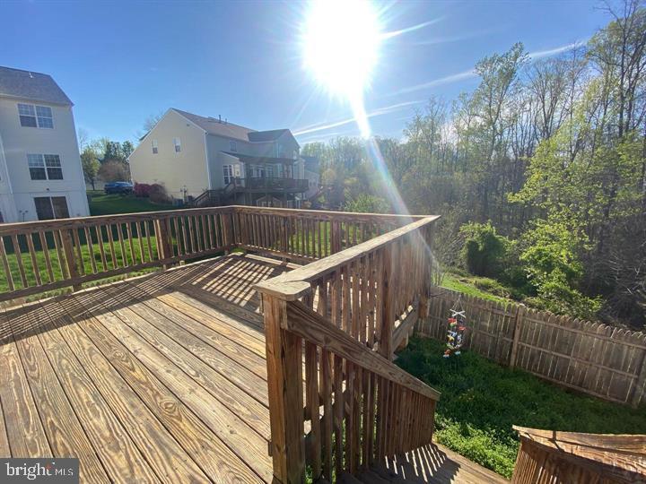 SARATOGA HUNT - Residential Lease