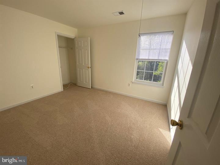 SARATOGA HUNT - Residential Lease