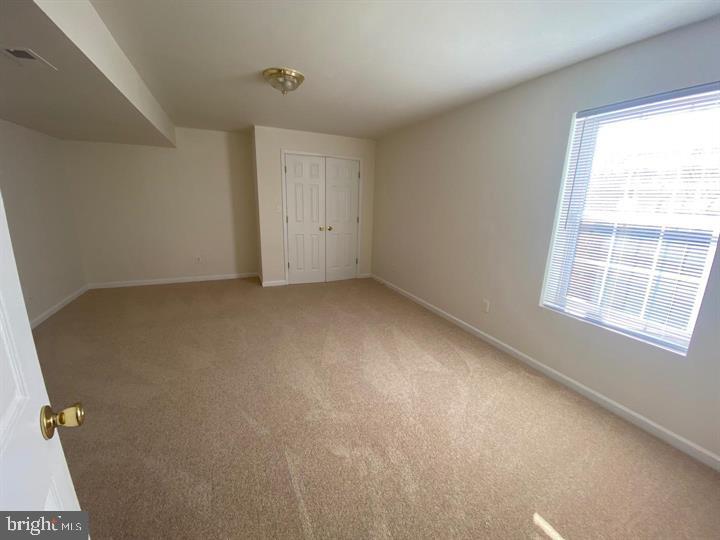 SARATOGA HUNT - Residential Lease