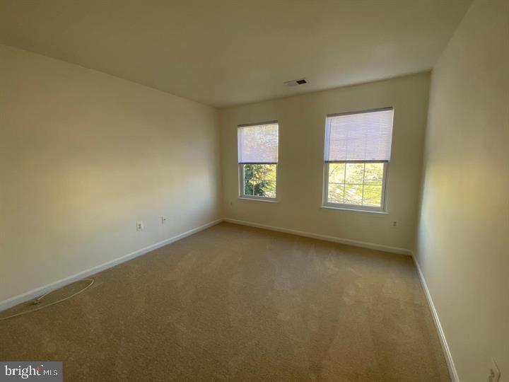 SARATOGA HUNT - Residential Lease