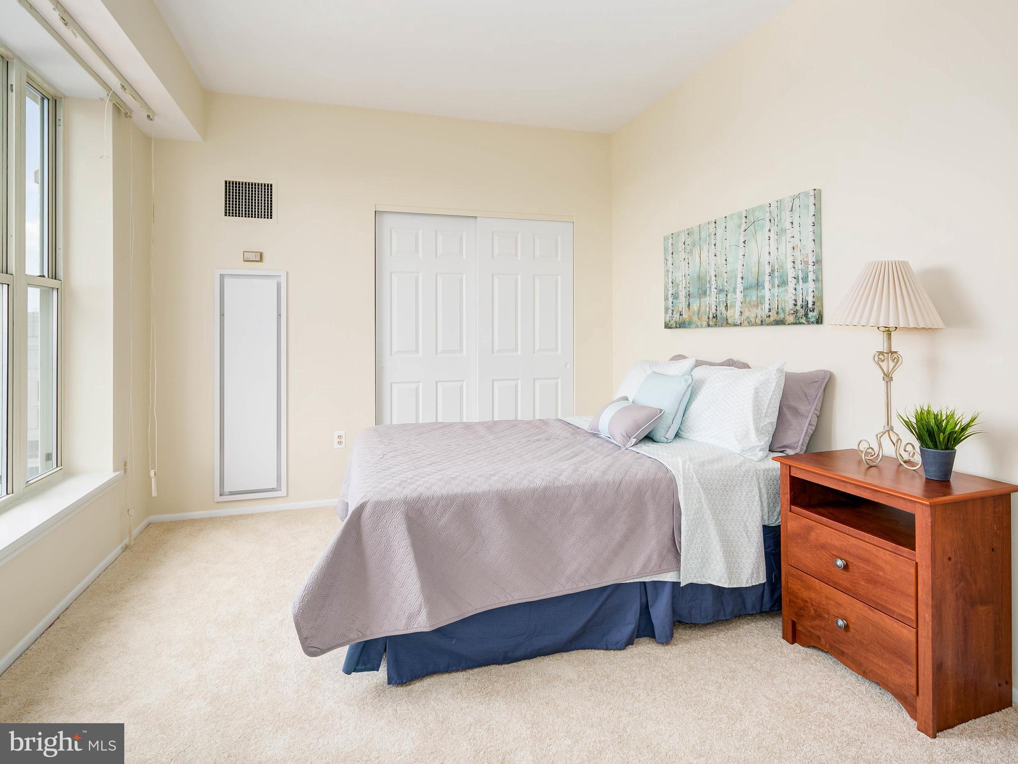 THE JEFFERSON - Sunrise Senior Living - Residential