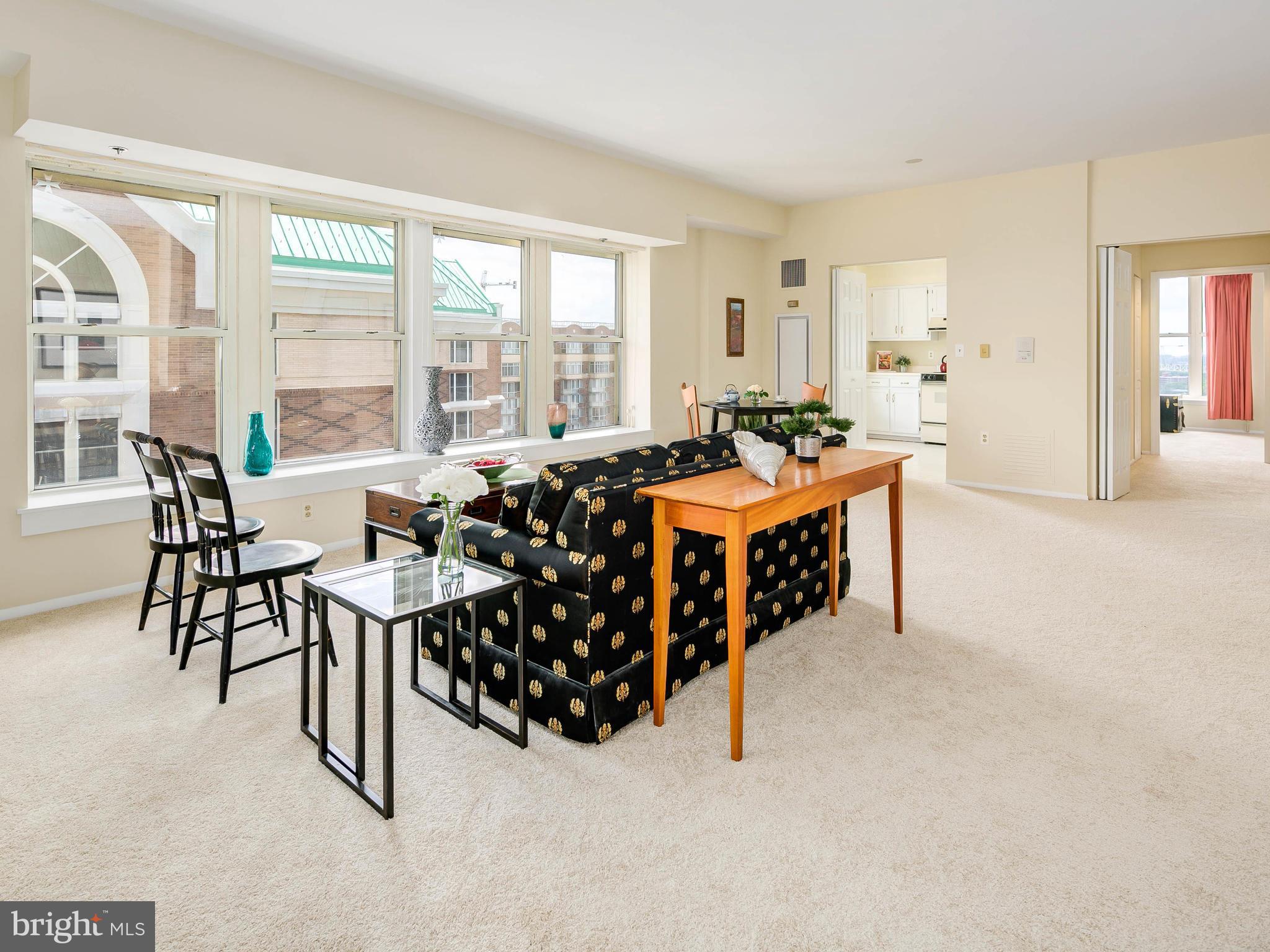 THE JEFFERSON - Sunrise Senior Living - Residential