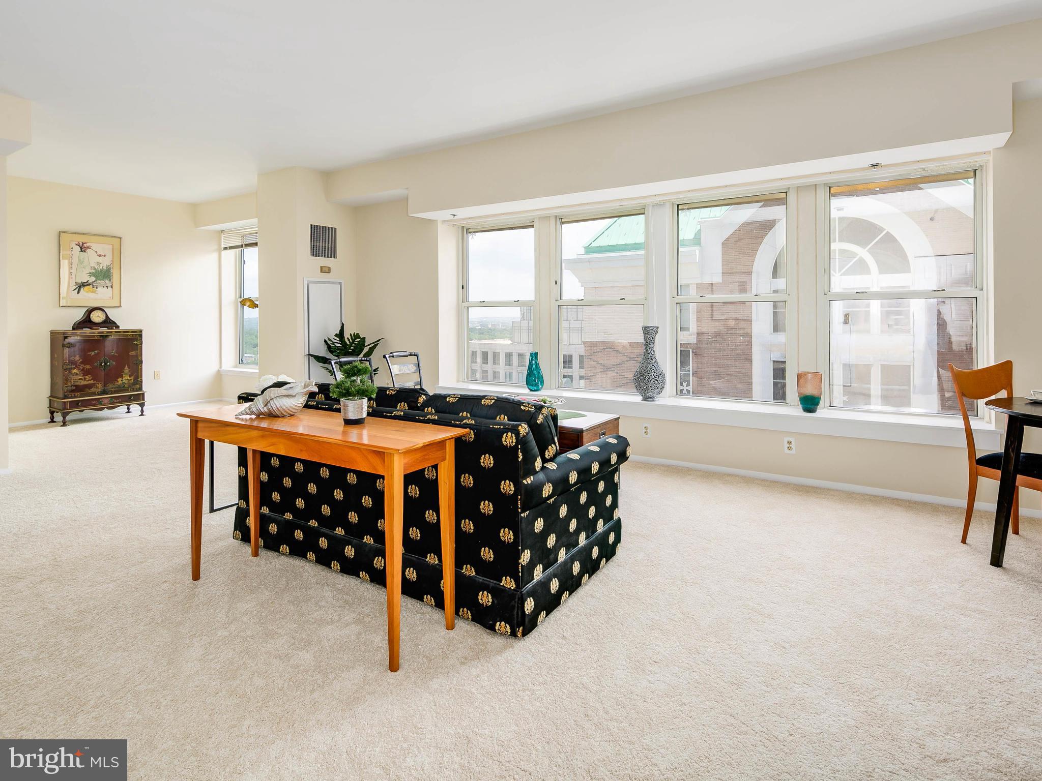 THE JEFFERSON - Sunrise Senior Living - Residential