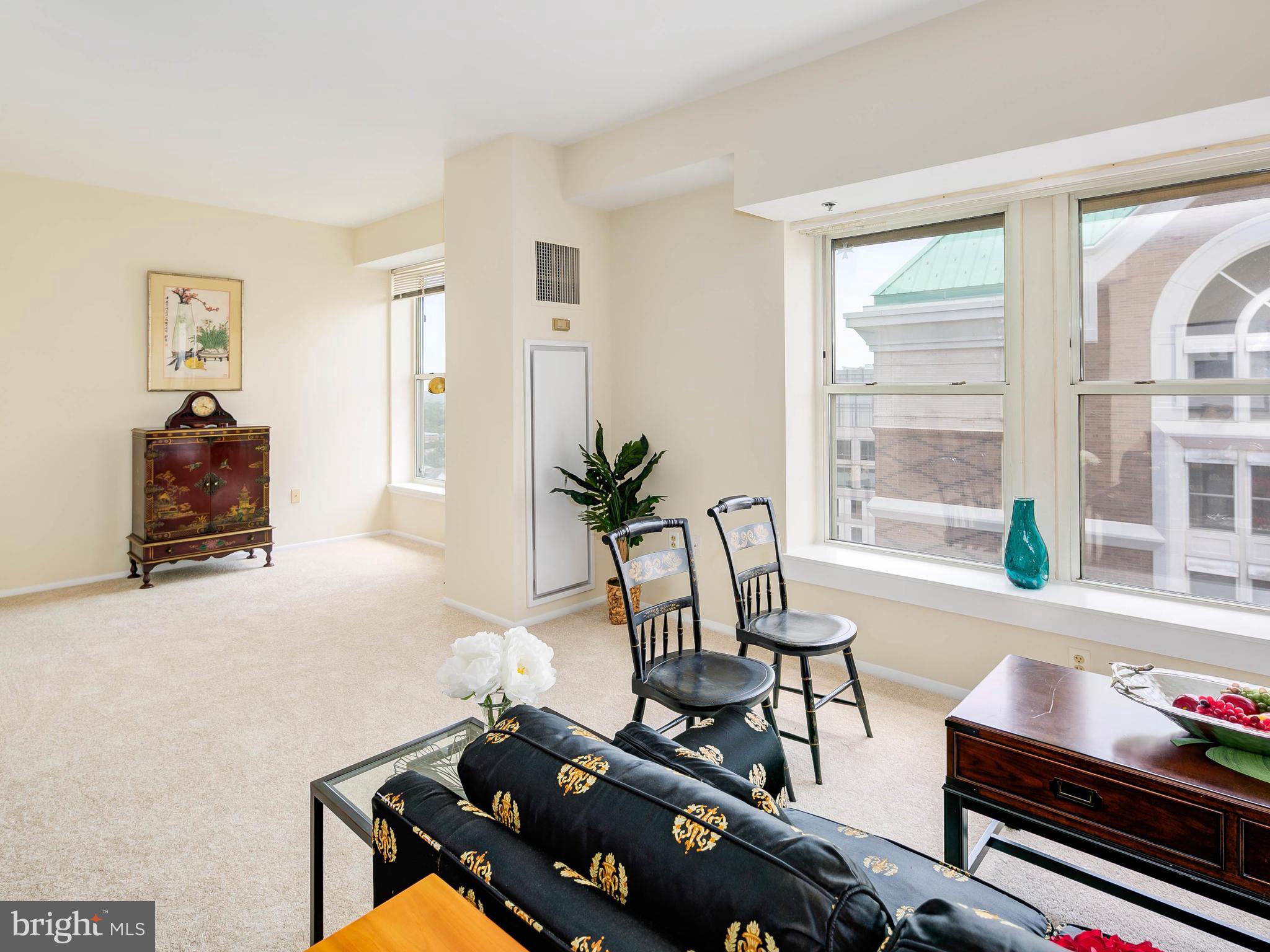 THE JEFFERSON - Sunrise Senior Living - Residential