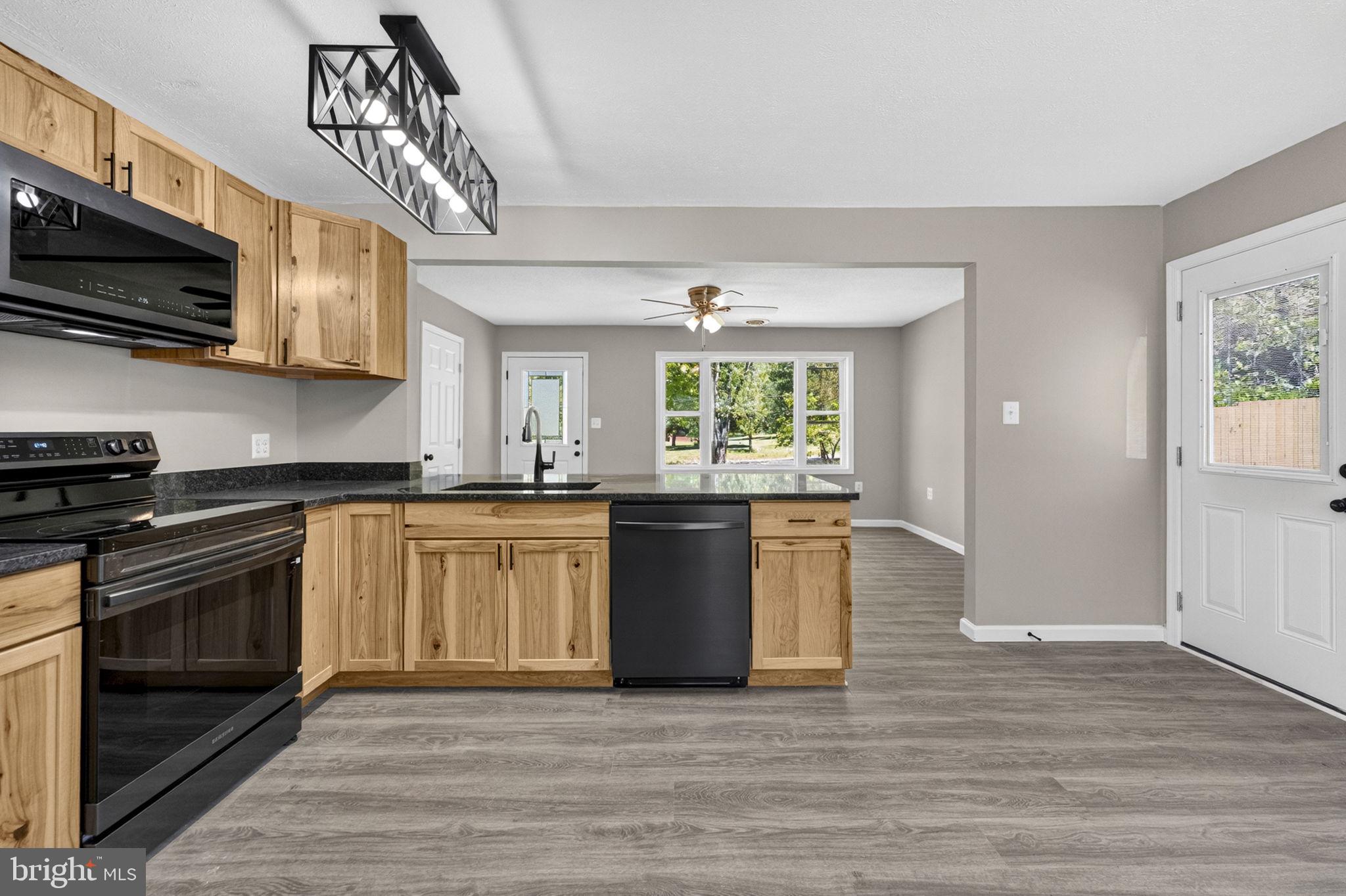 CACAPON RAPIDS - Residential