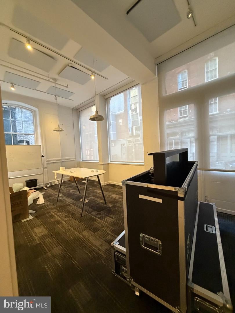 8 S LETITIA STREET 104