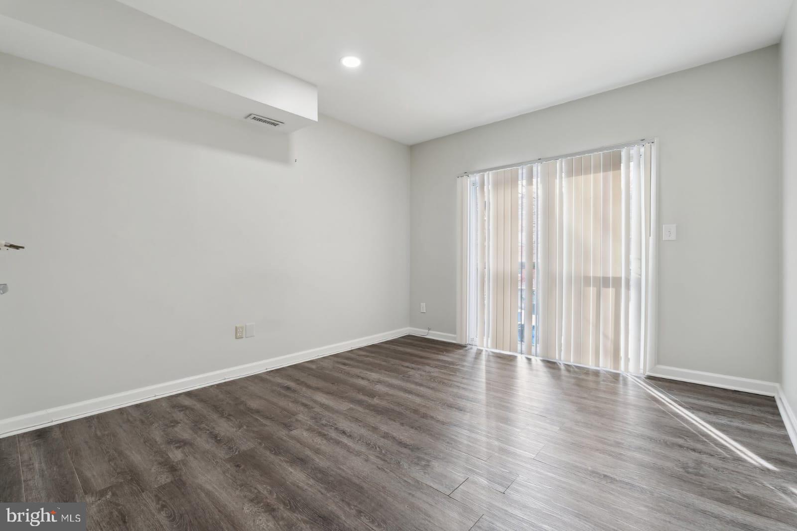 MADISON PARK HISTORIC DISTRICT - Residential Lease