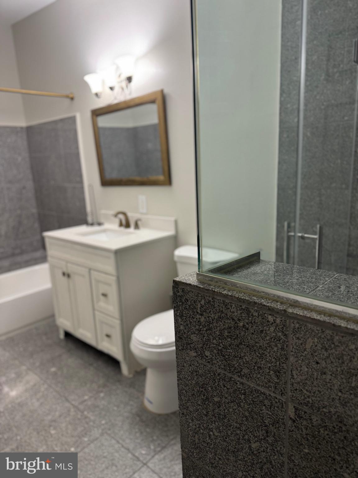 MADISON PARK HISTORIC DISTRICT - Residential Lease