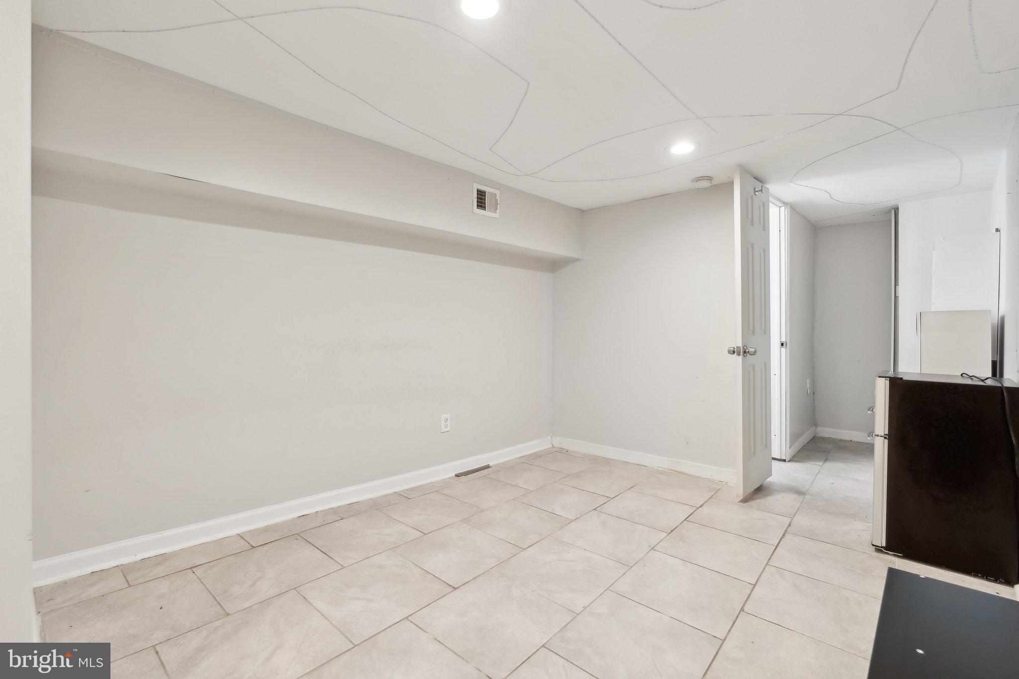 MADISON PARK HISTORIC DISTRICT - Residential Lease