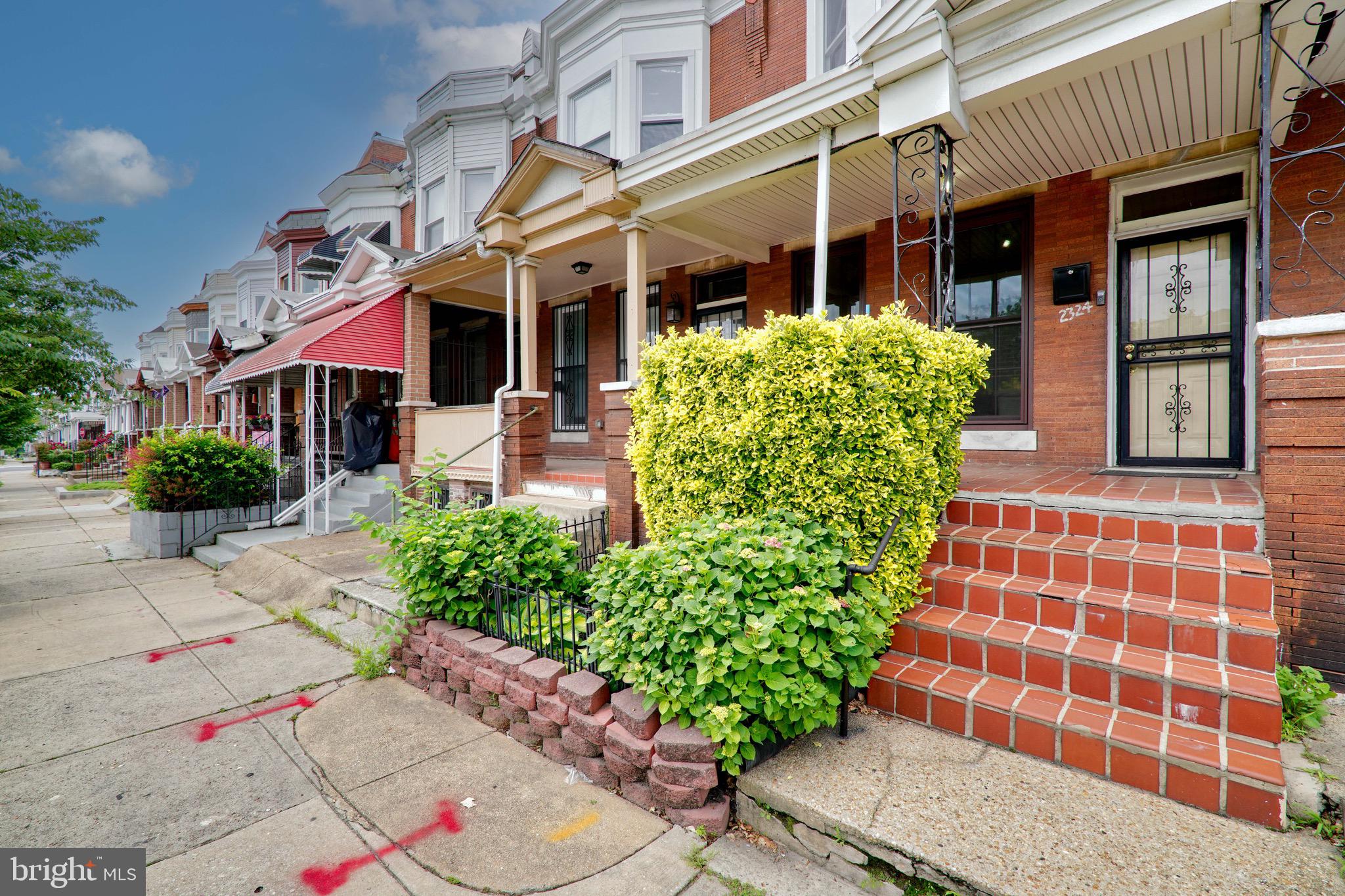 EVERGREEN LAWN - Residential