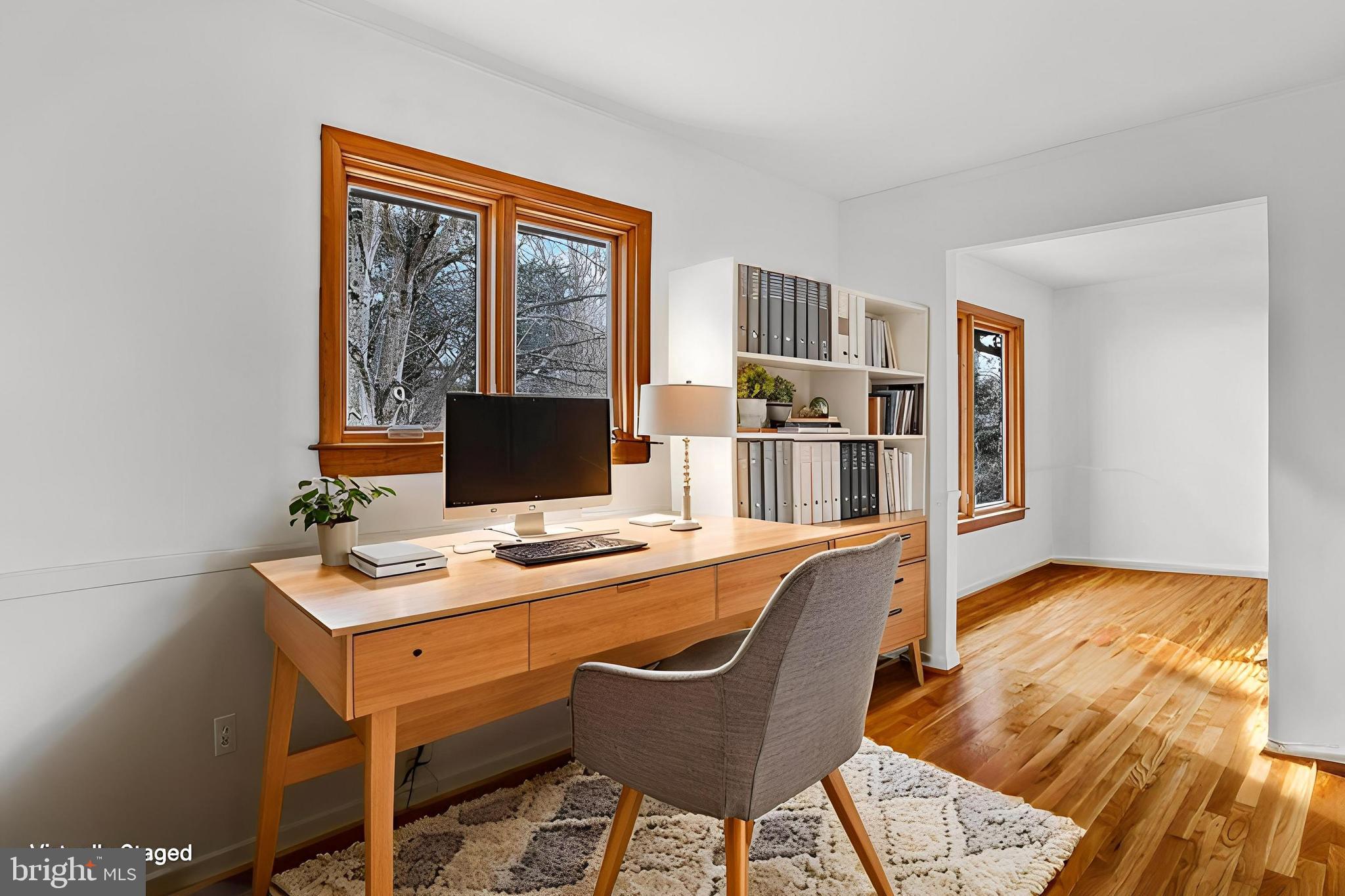 HOBBITS GLEN - Residential