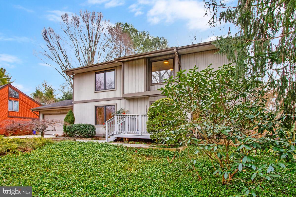 HOBBITS GLEN - Residential