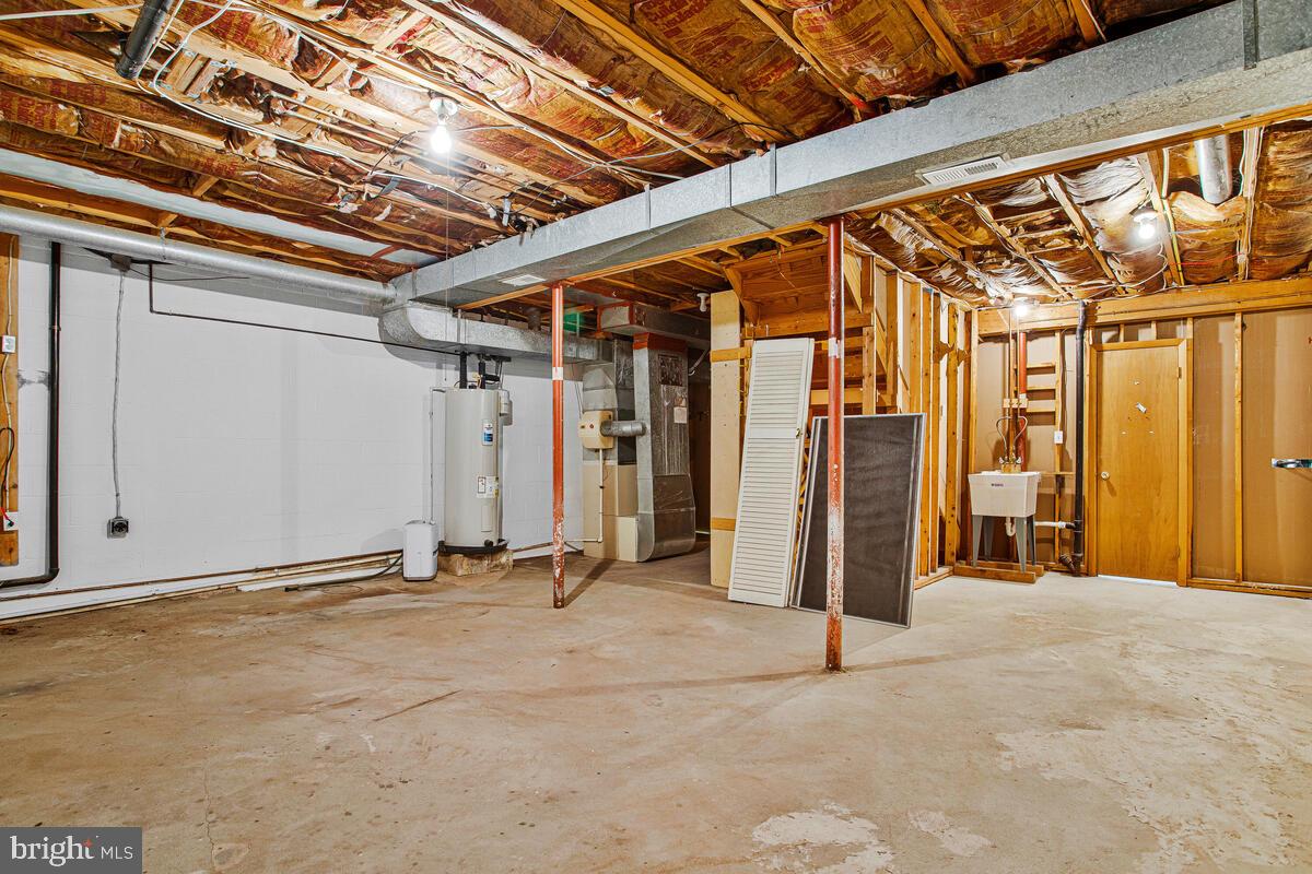 HOBBITS GLEN - Residential