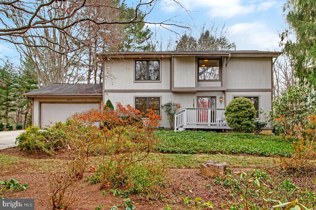 HOBBITS GLEN - Residential